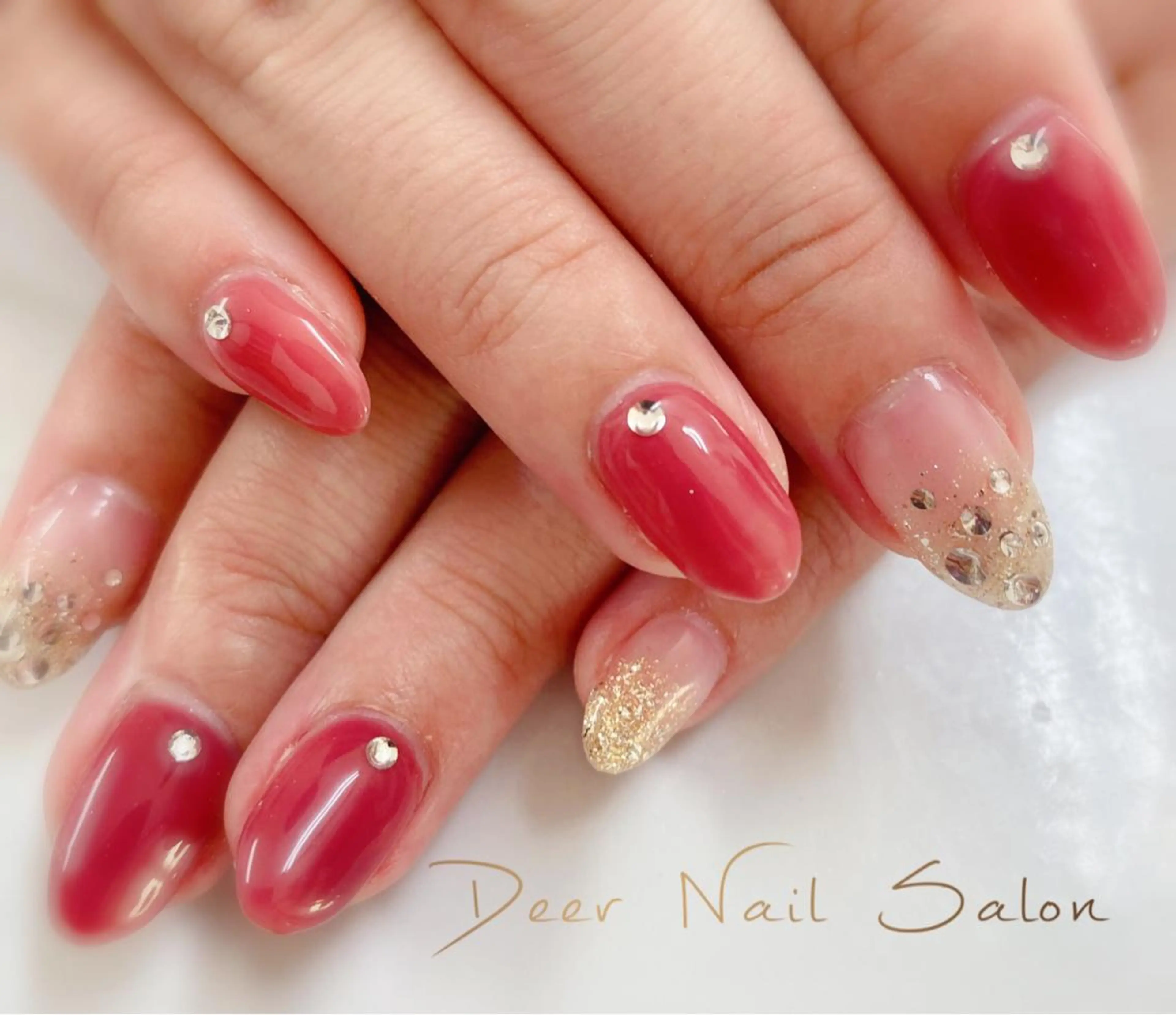 ネイル ハンドネイル Peachy 🍑のネイルデザイン