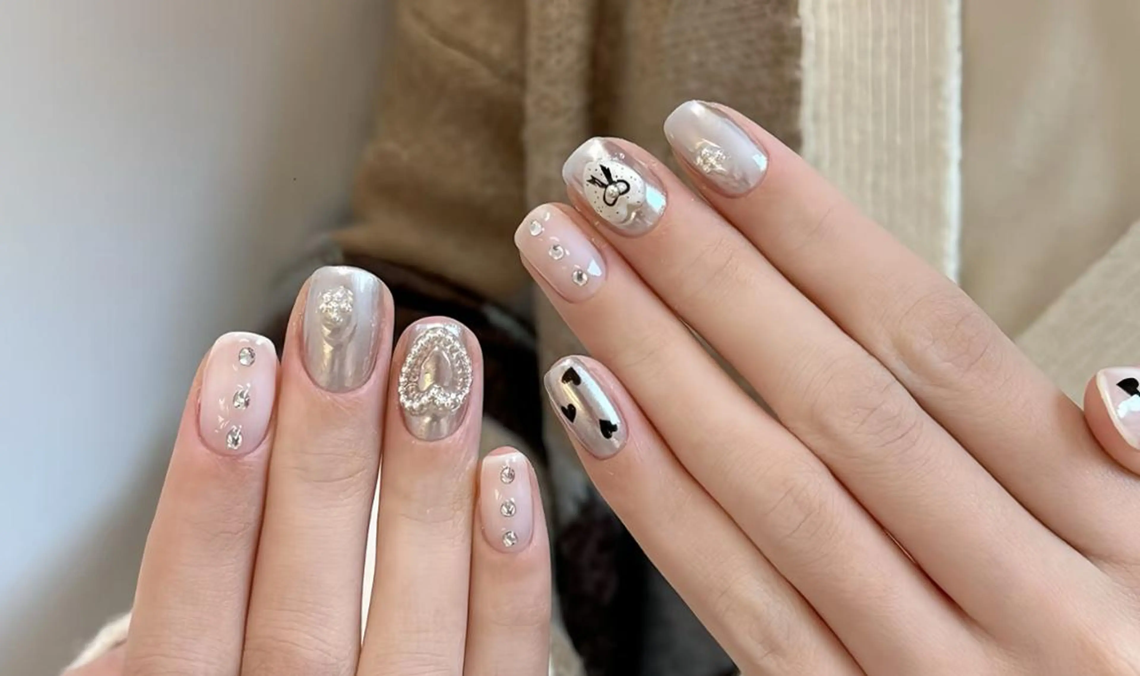 ネイル ハンドネイル 🎀 NaNa_nailのネイルデザイン