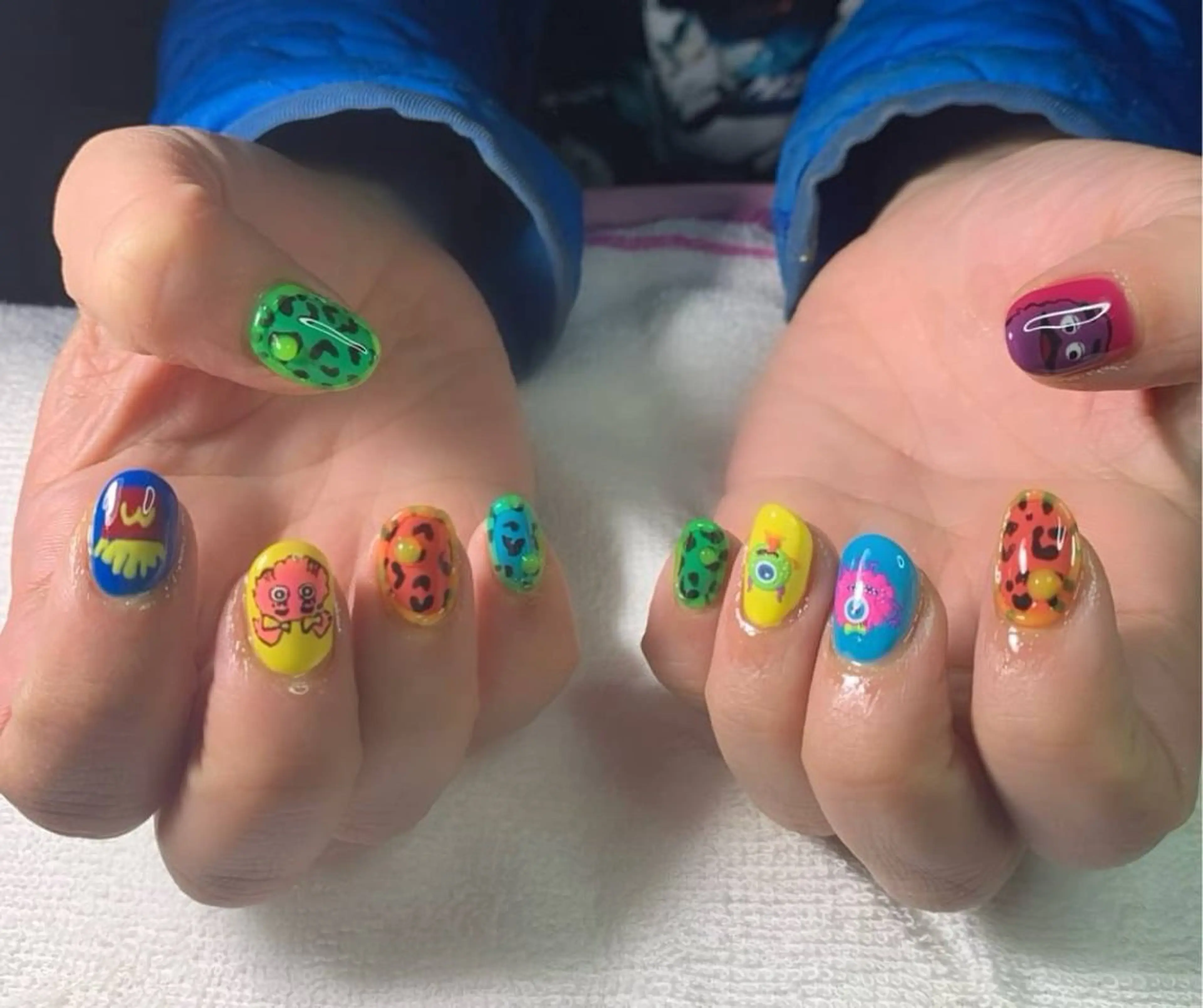 ネイル ハンドネイル フットネイル MHR nailのネイルデザイン