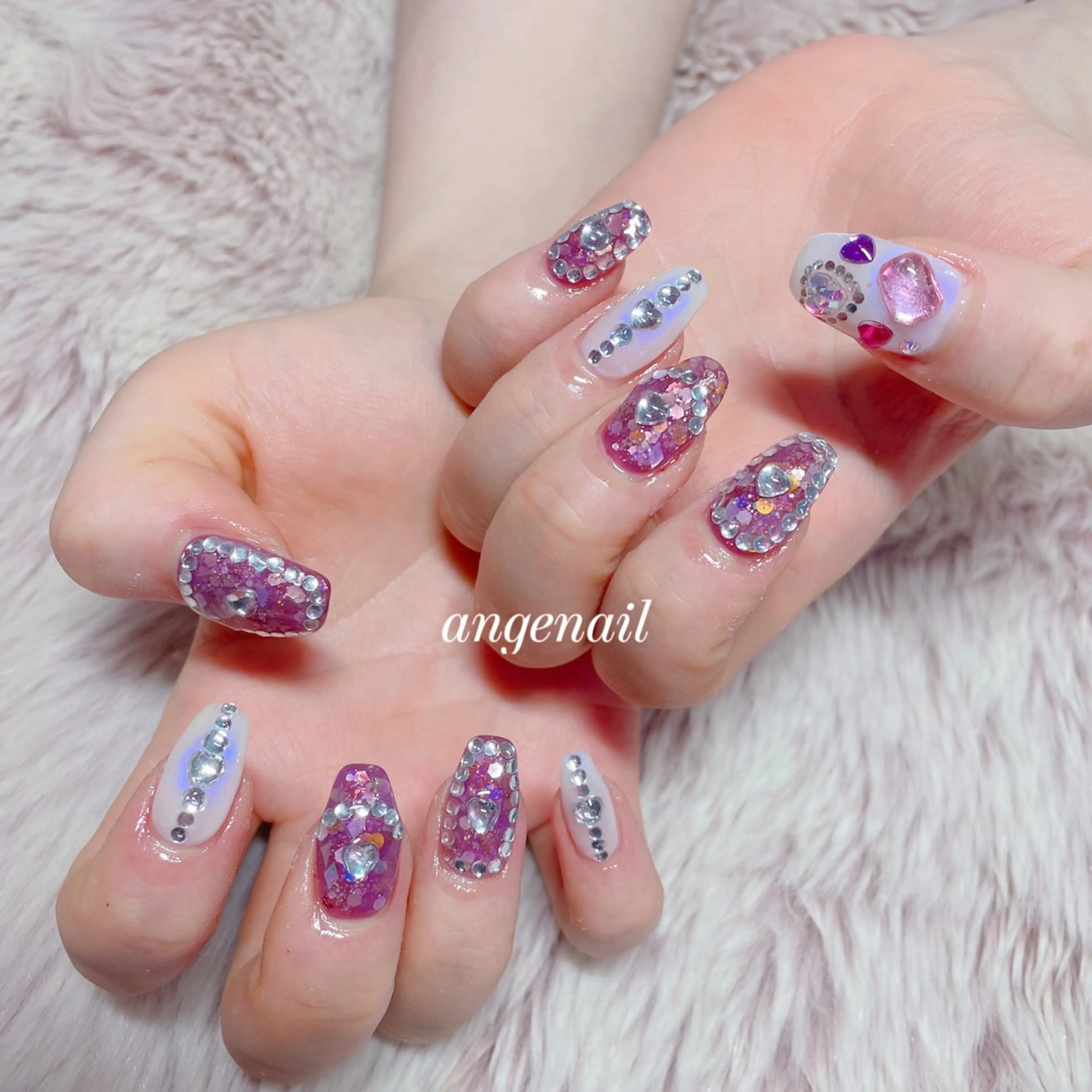 ネイル ハンドネイル オーナーネイリスト MAKIのネイルデザイン