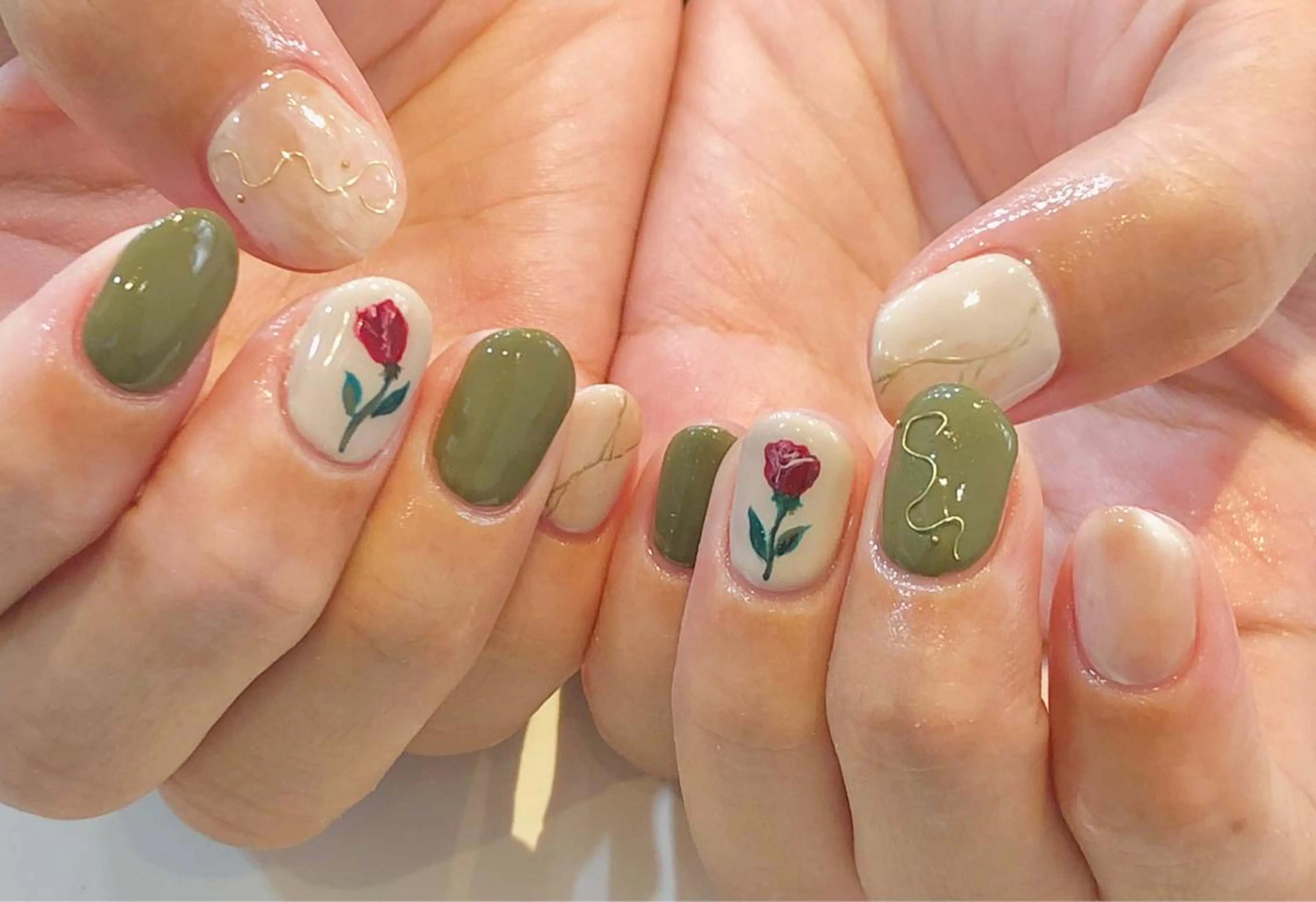 ネイル 坂本 萌のネイルデザイン