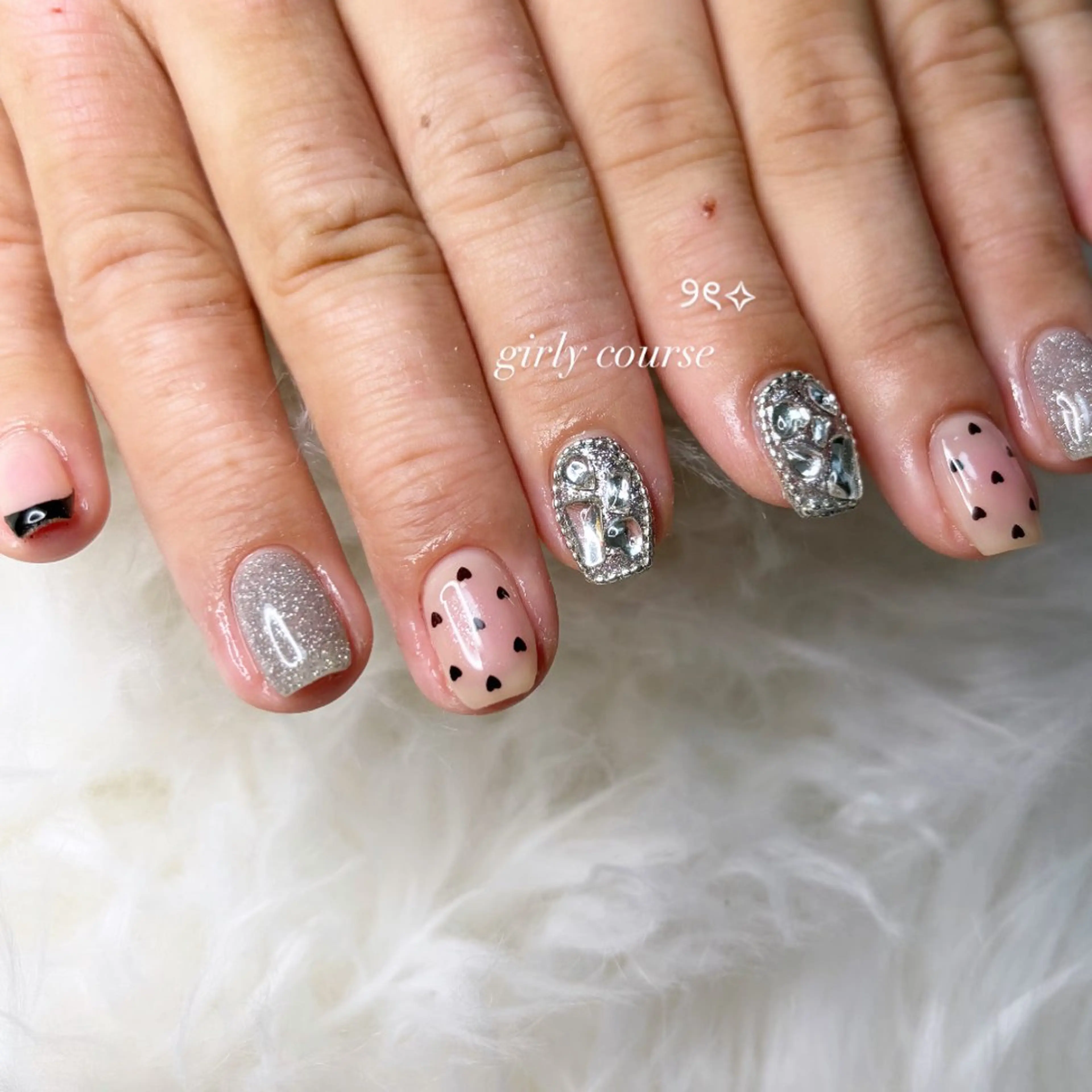 ミディアム ハンドネイル soin.nail aiのネイルデザイン