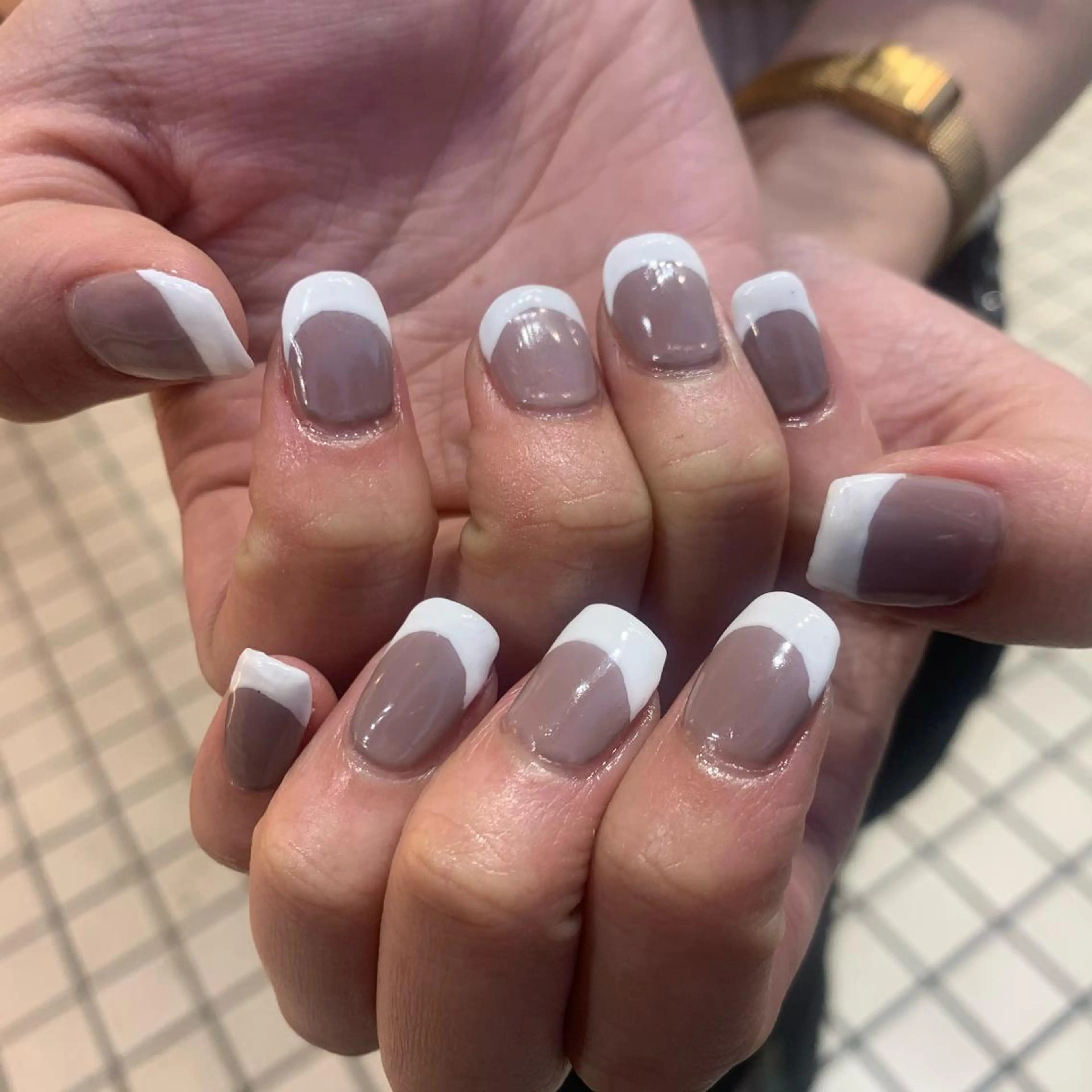 ネイル フレンチネイル スクエアネイル 韓国ヘア🦋 MIYUのヘアスタイル