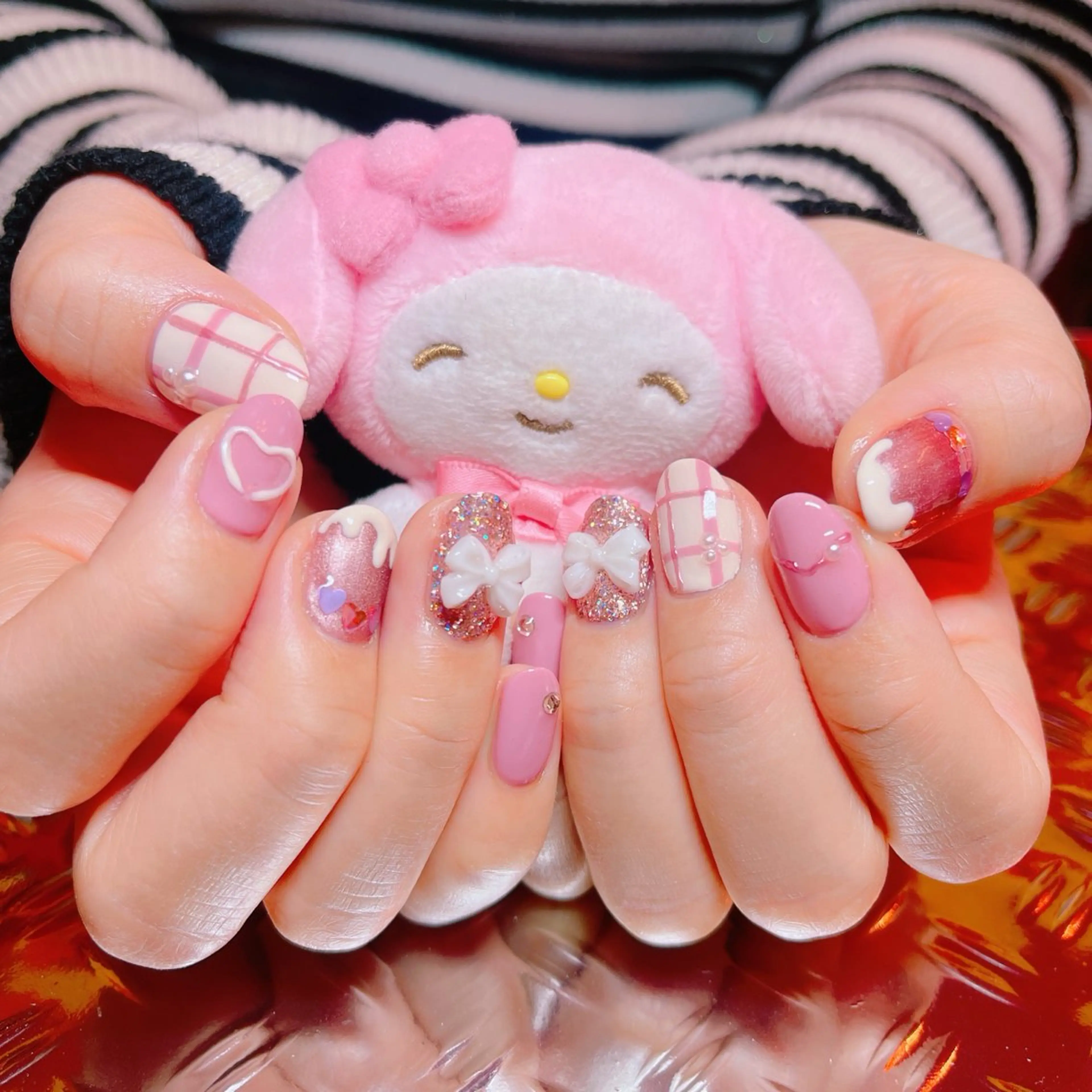 ネイル ハンドネイル 半村 明のネイルデザイン