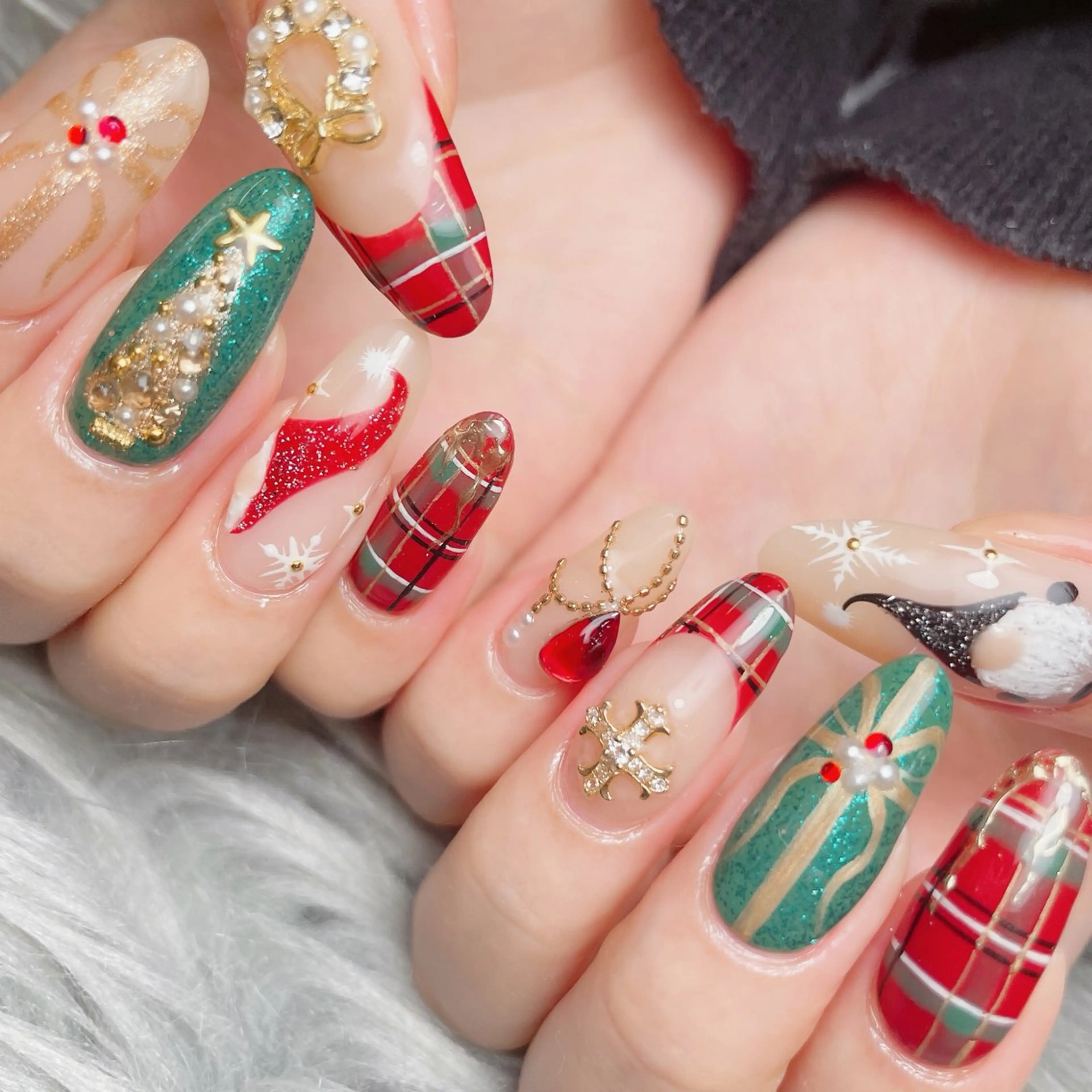 ネイル nail studio　Nのネイルデザイン