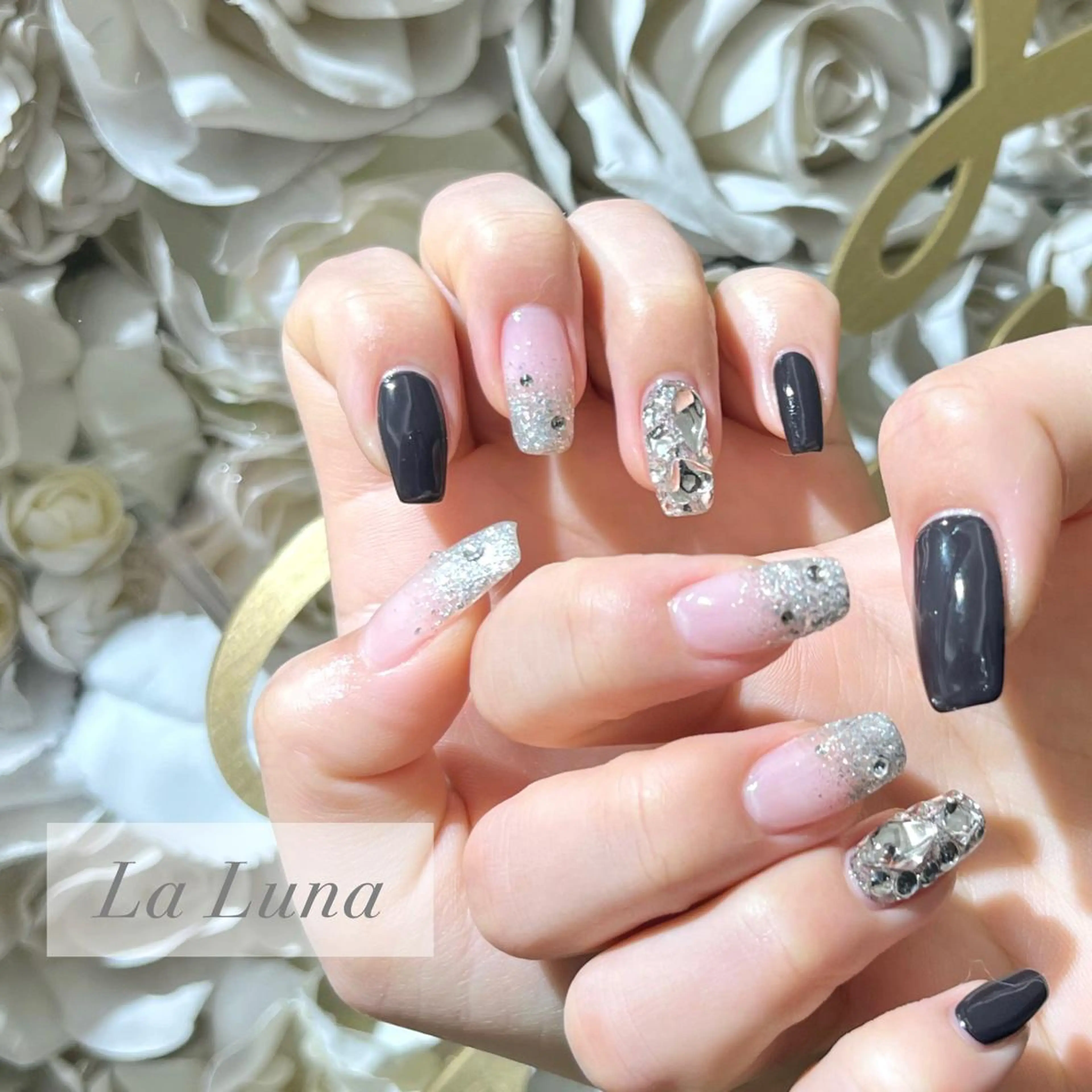 ネイル ハンドネイル ＬａＬｕｎａ🌙 Natsukiのネイルデザイン