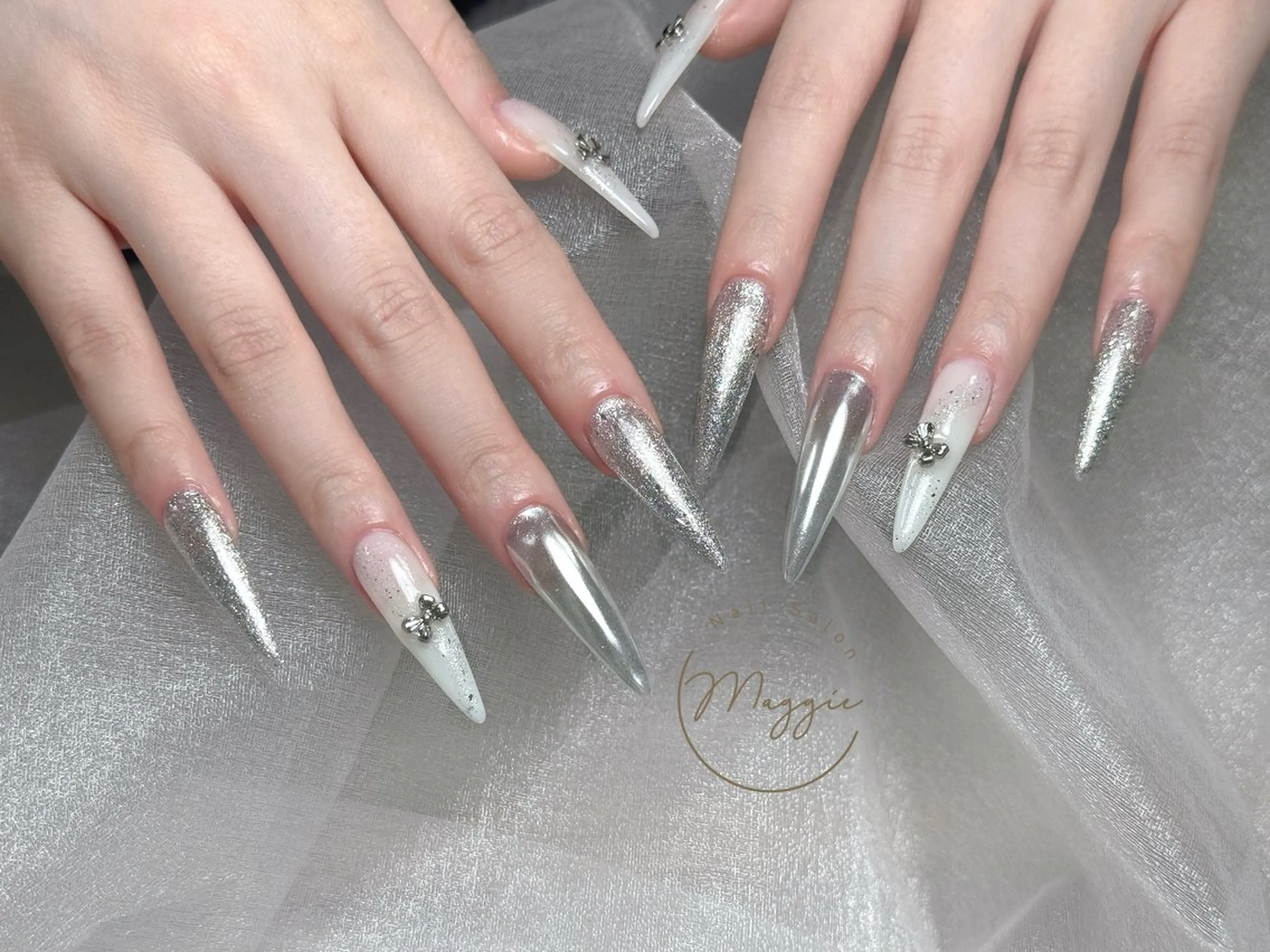 ネイル Maggie Nail🦩のネイルデザイン