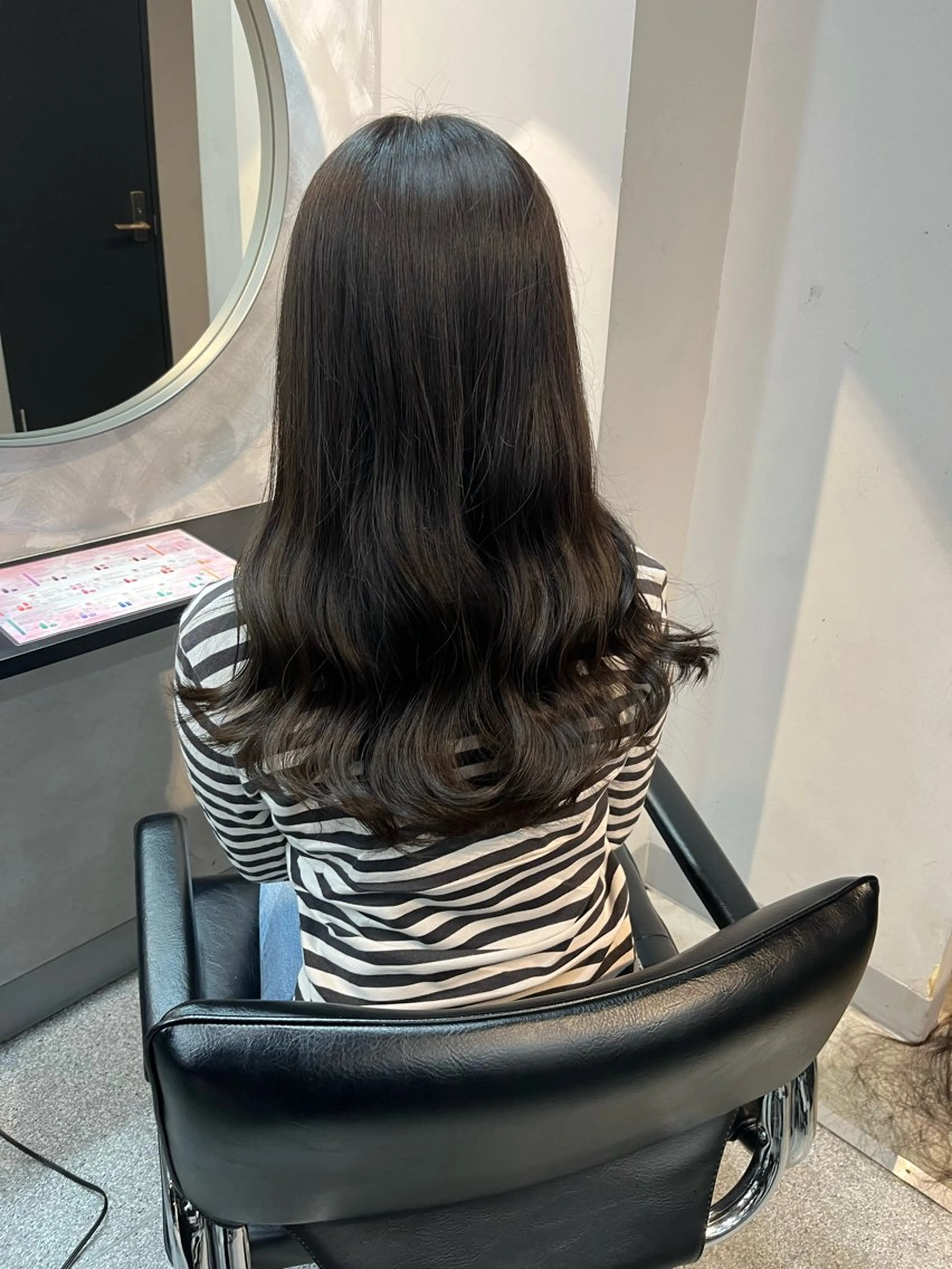 セミロング 濱川響太レディース カットモデルのヘアスタイル