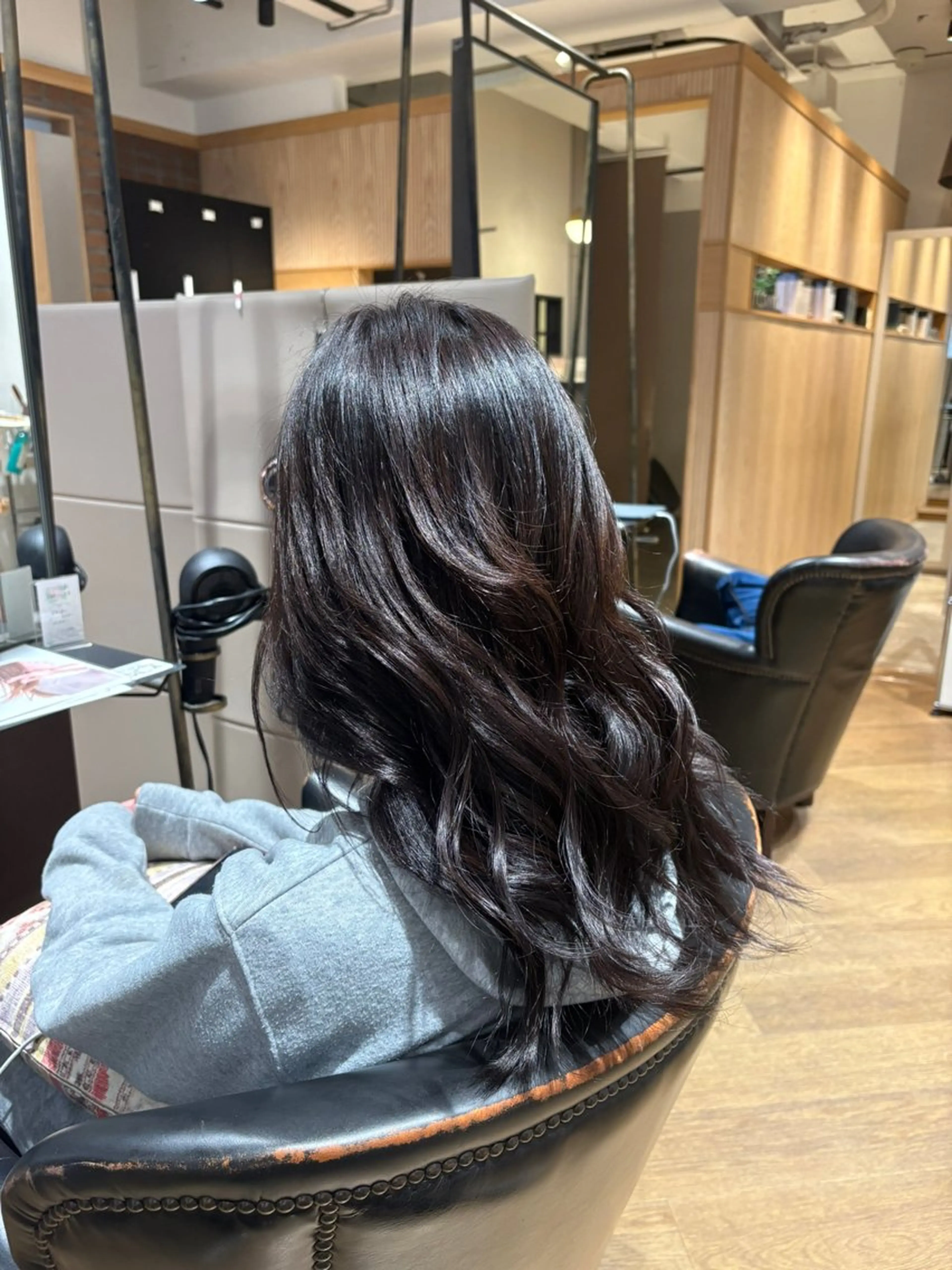 ロング ヘアカラー 荒川 匠磨のヘアスタイル