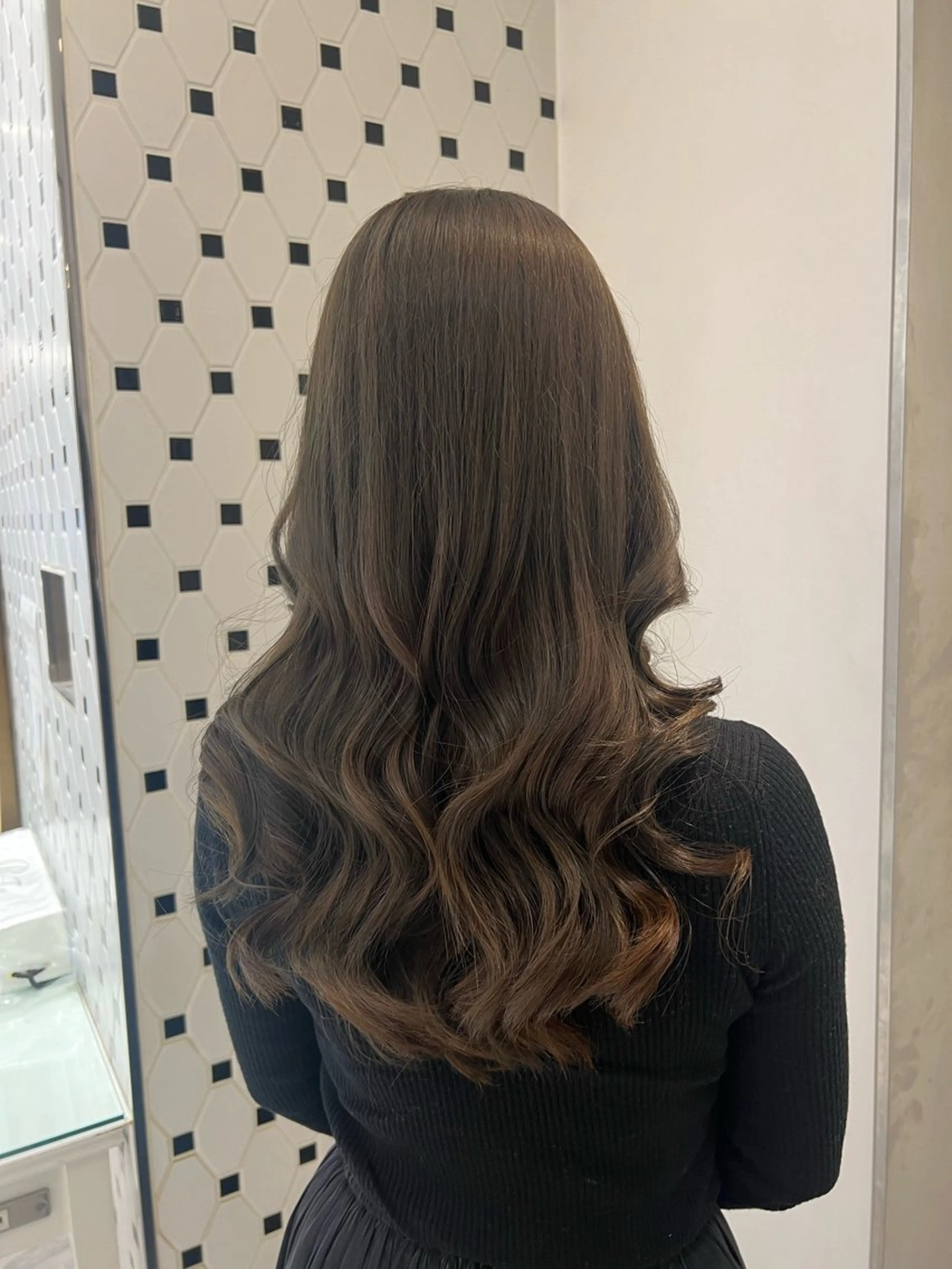 ロング カラー カット ヘアカラー トリートメント コテ巻きパーマ💙 シノヤユイのヘアスタイル