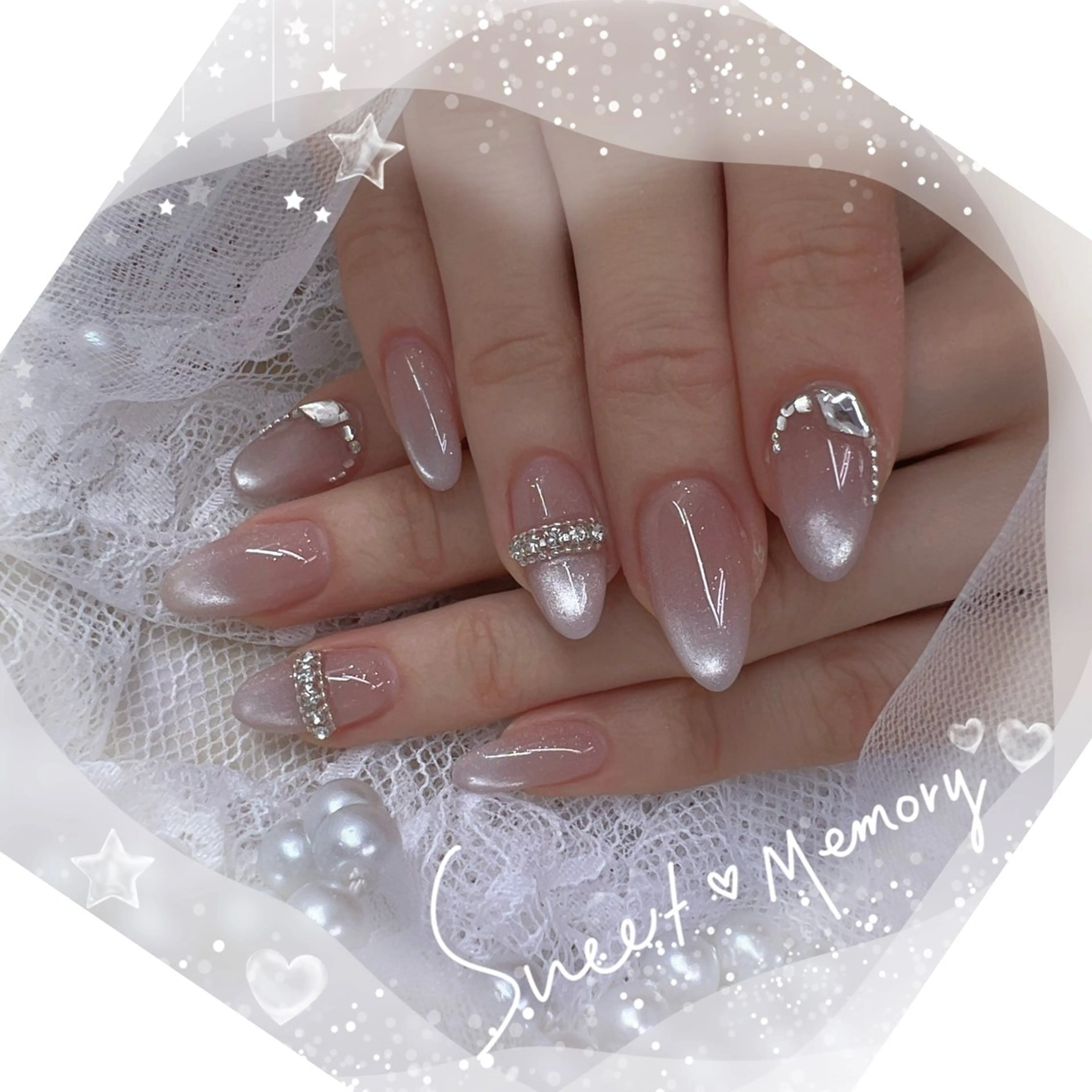 ネイル チークネイル フレンチネイル ガーリー ガラスフレンチ グラデーション Chill Nailsalonのネイルデザイン