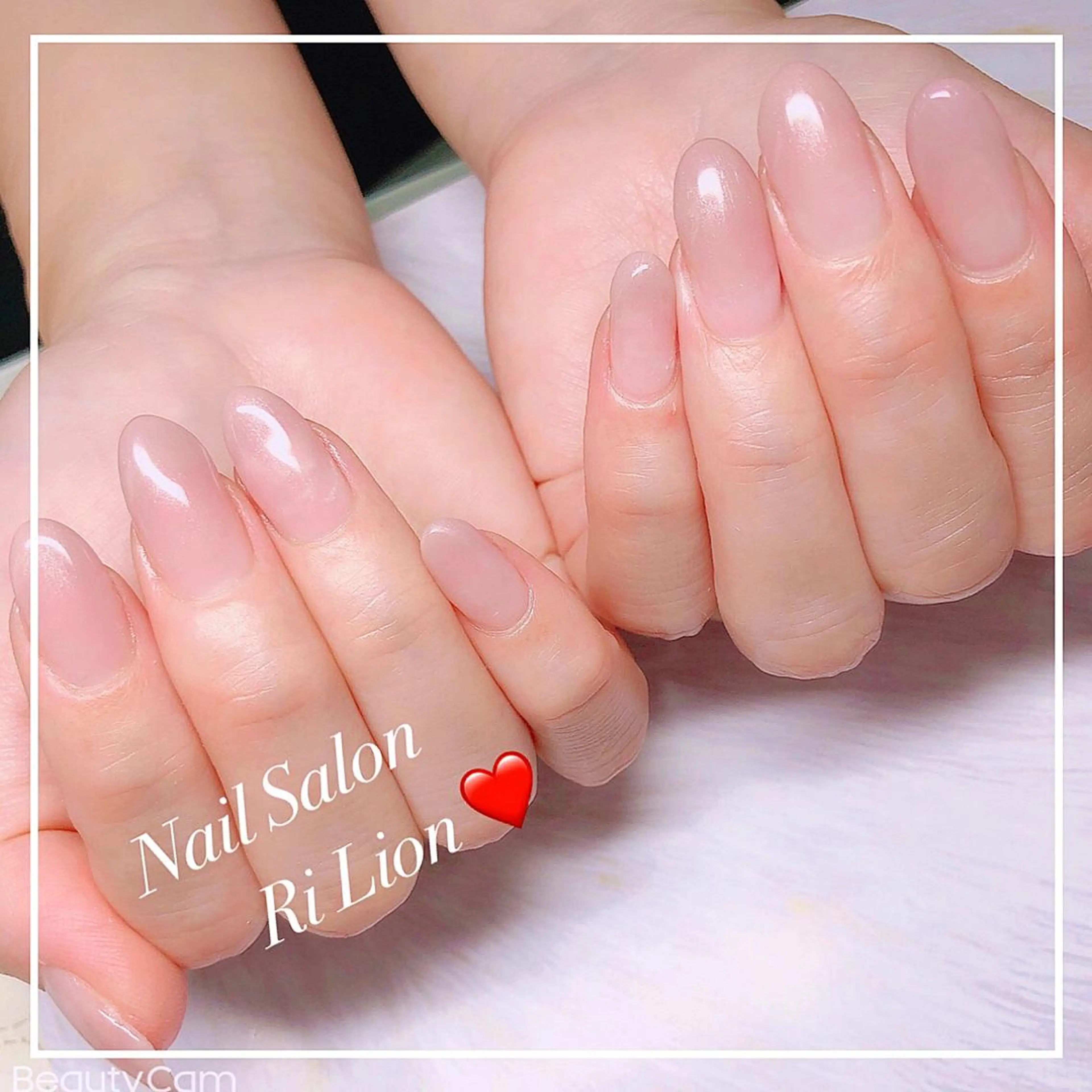 ネイル グラデーション RiLion💗 Risa🦋💜のネイルデザイン