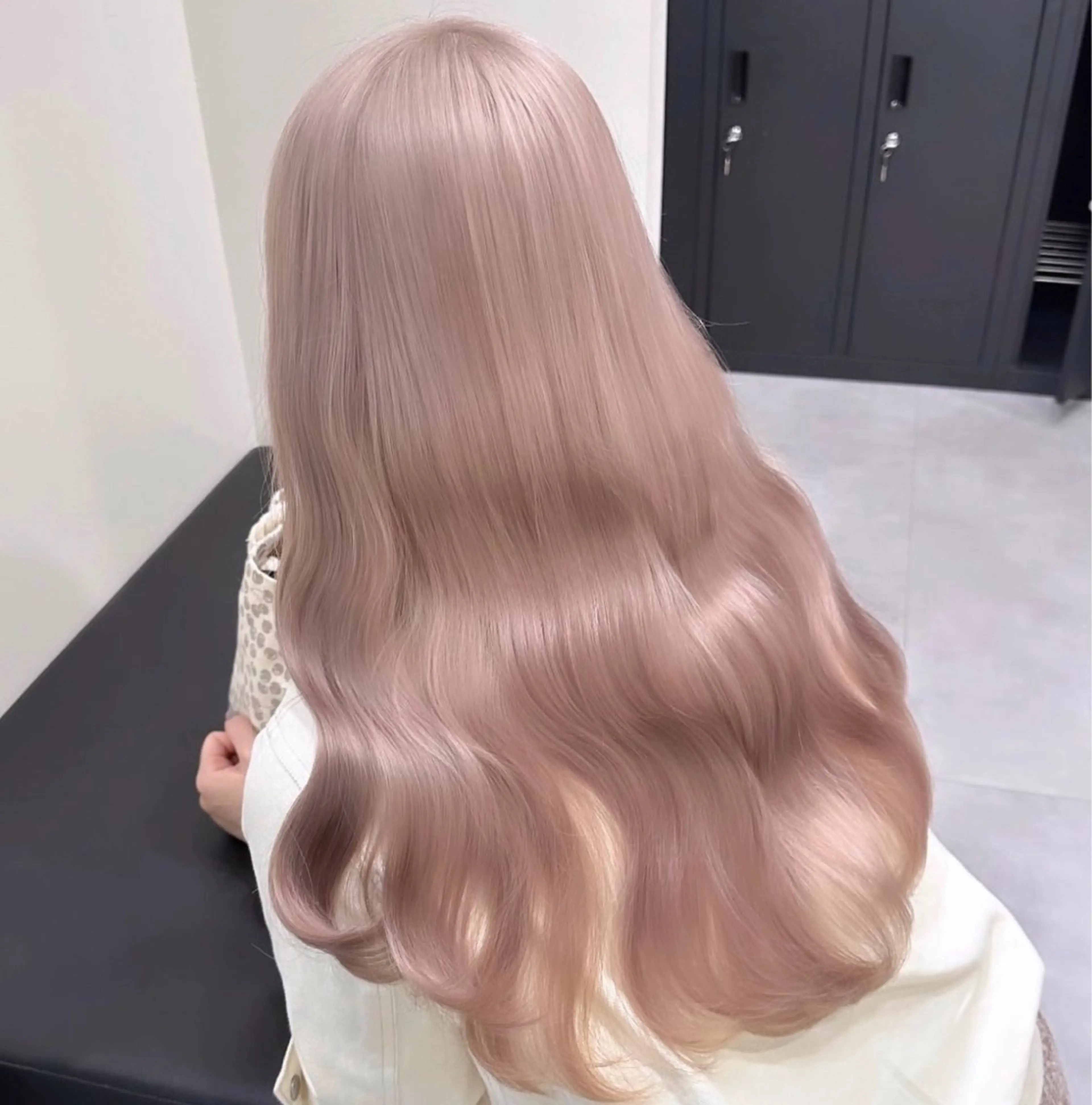 カラー 佐藤 心風のヘアスタイル