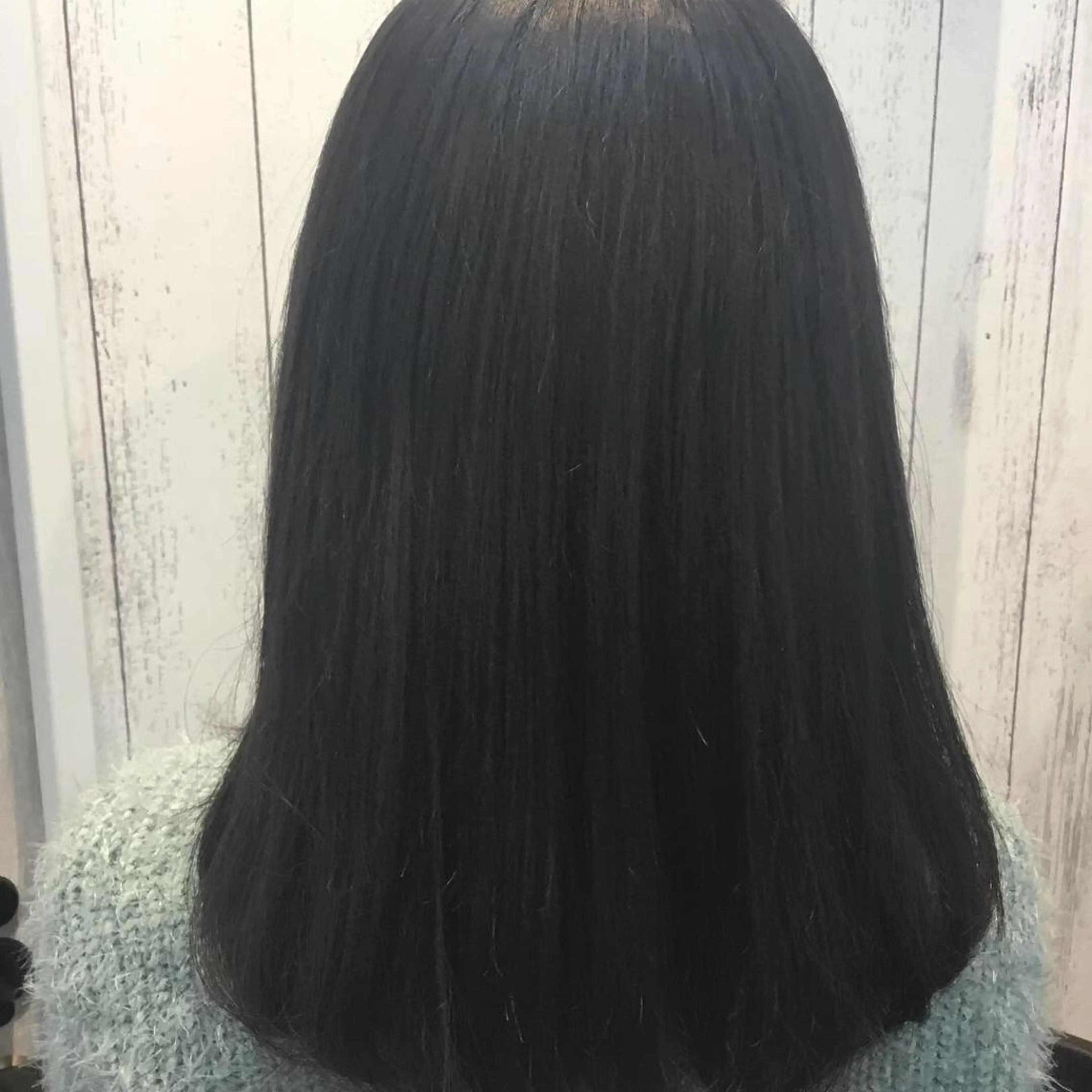 セミロング カラー パーマ 金崎 新吾のヘアスタイル