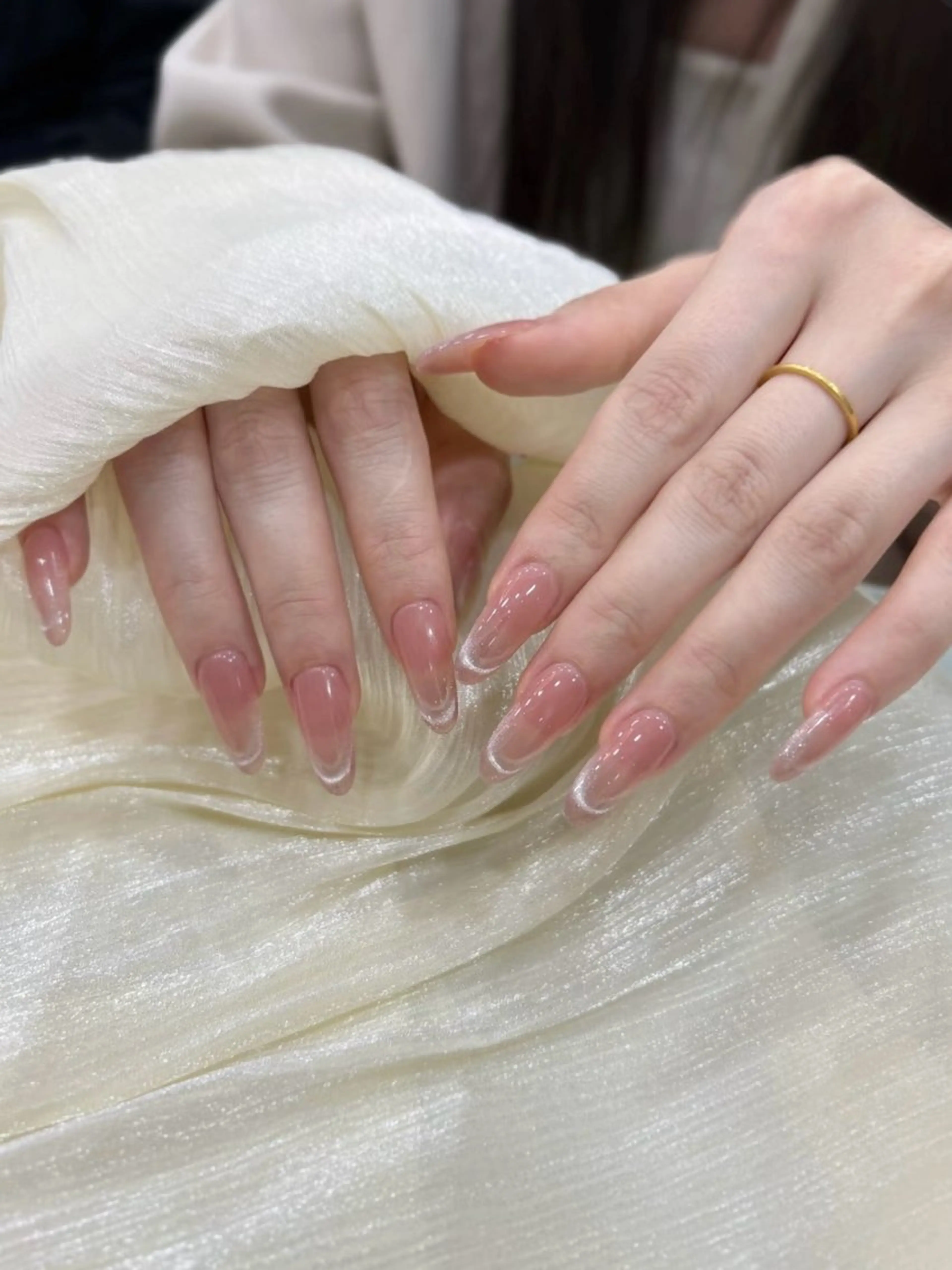 ネイル アートネイル オーロラネイル ジェルネイル ガーリー キラキラネイル July Salonのネイルデザイン