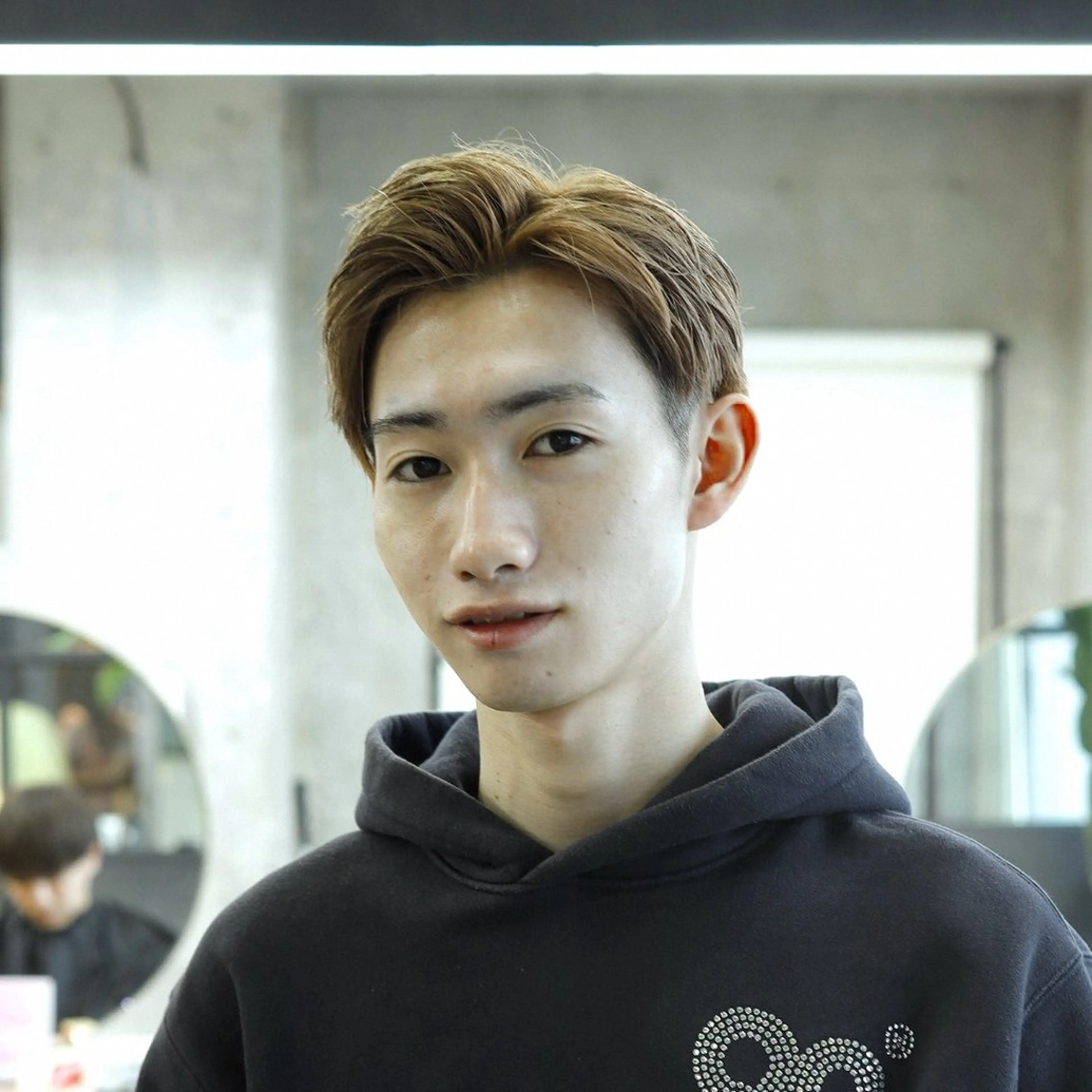 カラー メンズ あずまりんの/メンズ /ブリーチ特化のヘアスタイル