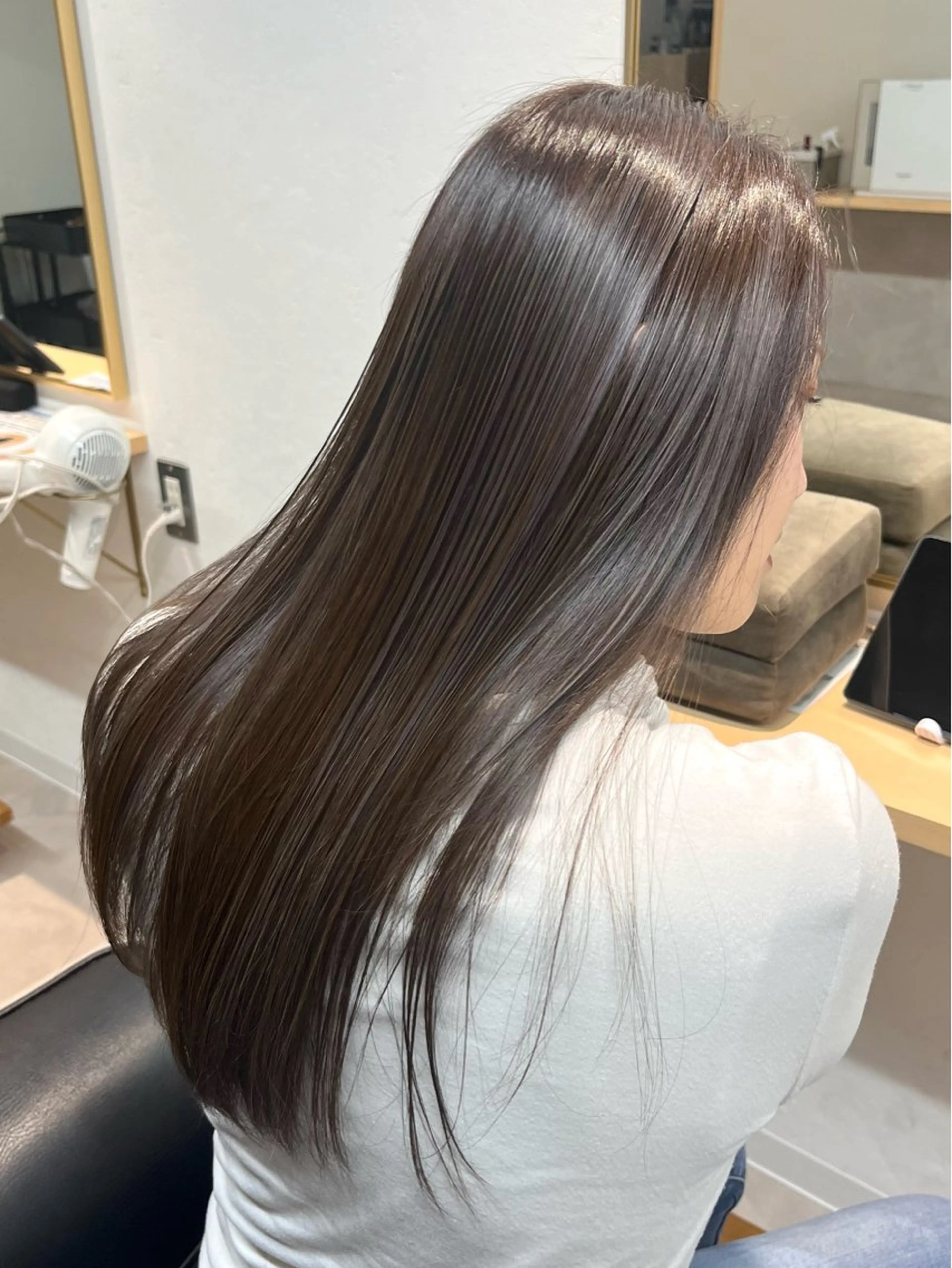 🌷ミニモ学割🌷【学割U24】似合わせカット＋縮毛矯正の写真