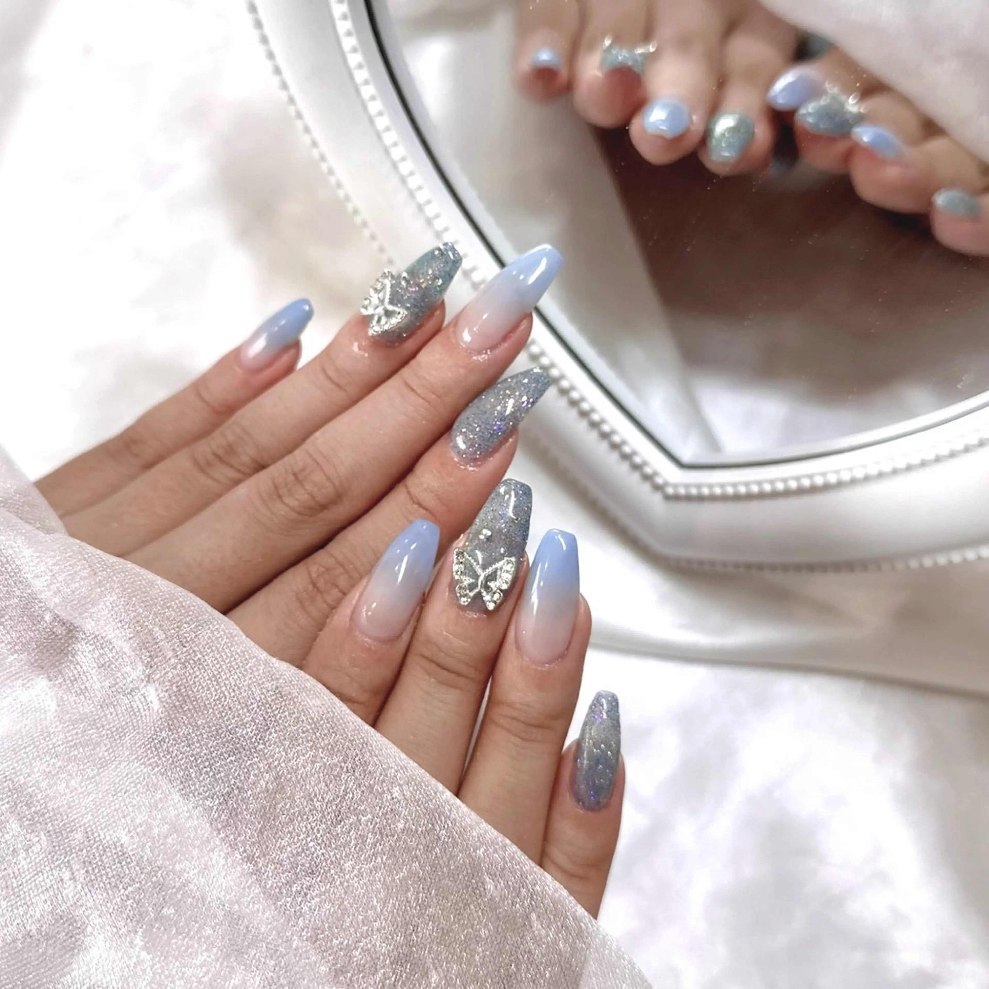 ネイル ハンドネイル ハンドケア SALON  ELVI所属・SARA ♥のネイルデザイン