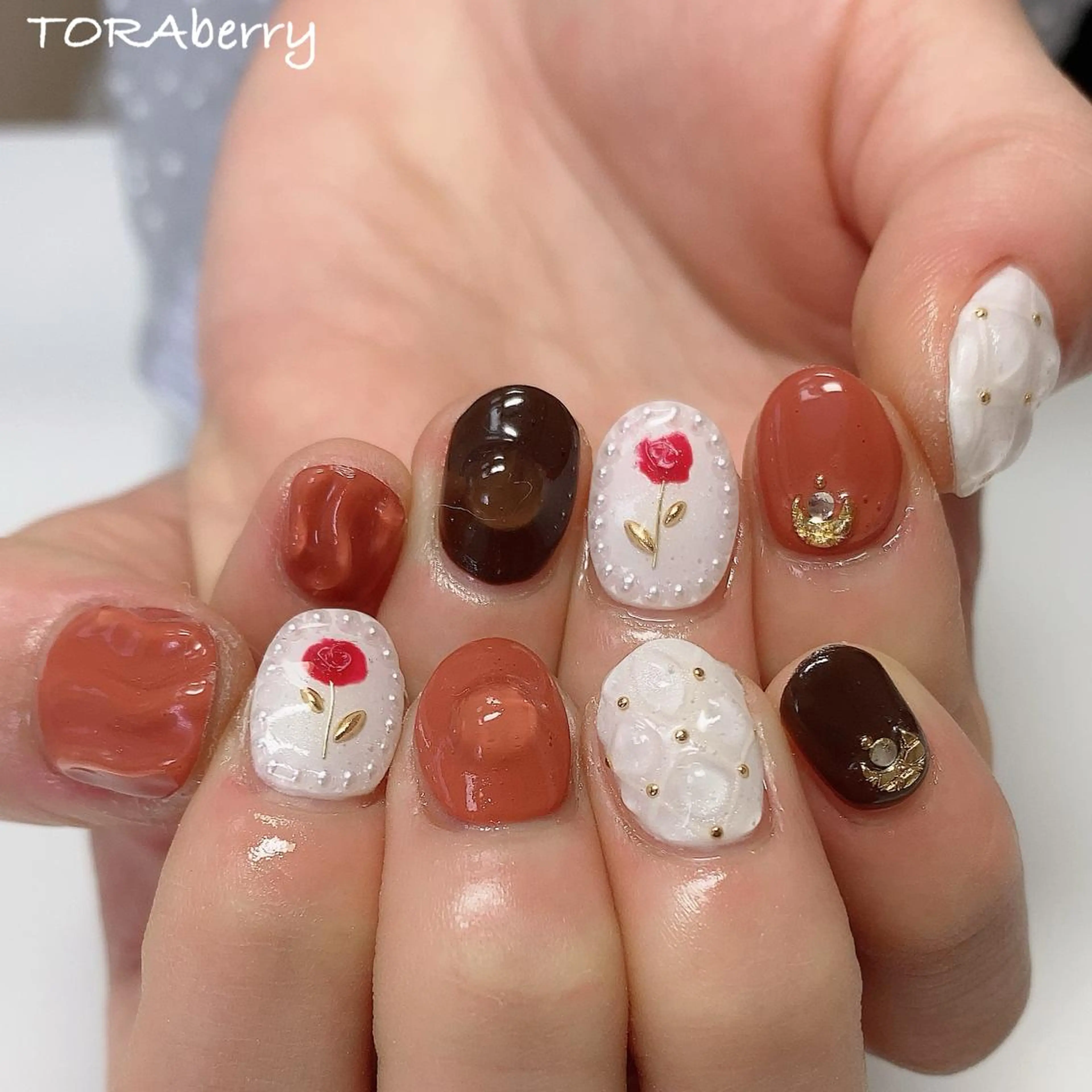 ネイル ハンドネイル ネイリスト なつみのネイルデザイン