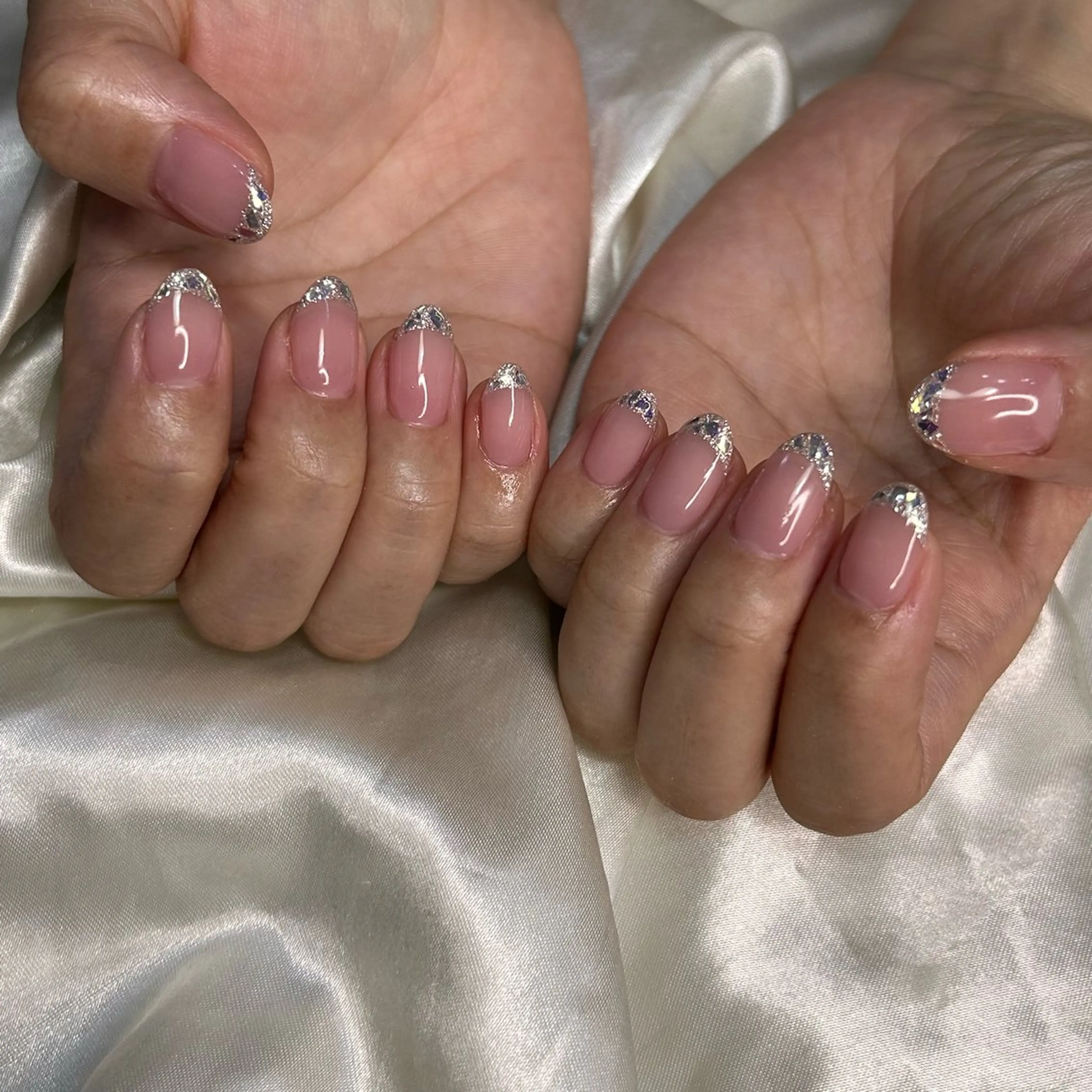 ネイル ハンドネイル 西岡 杏のネイルデザイン