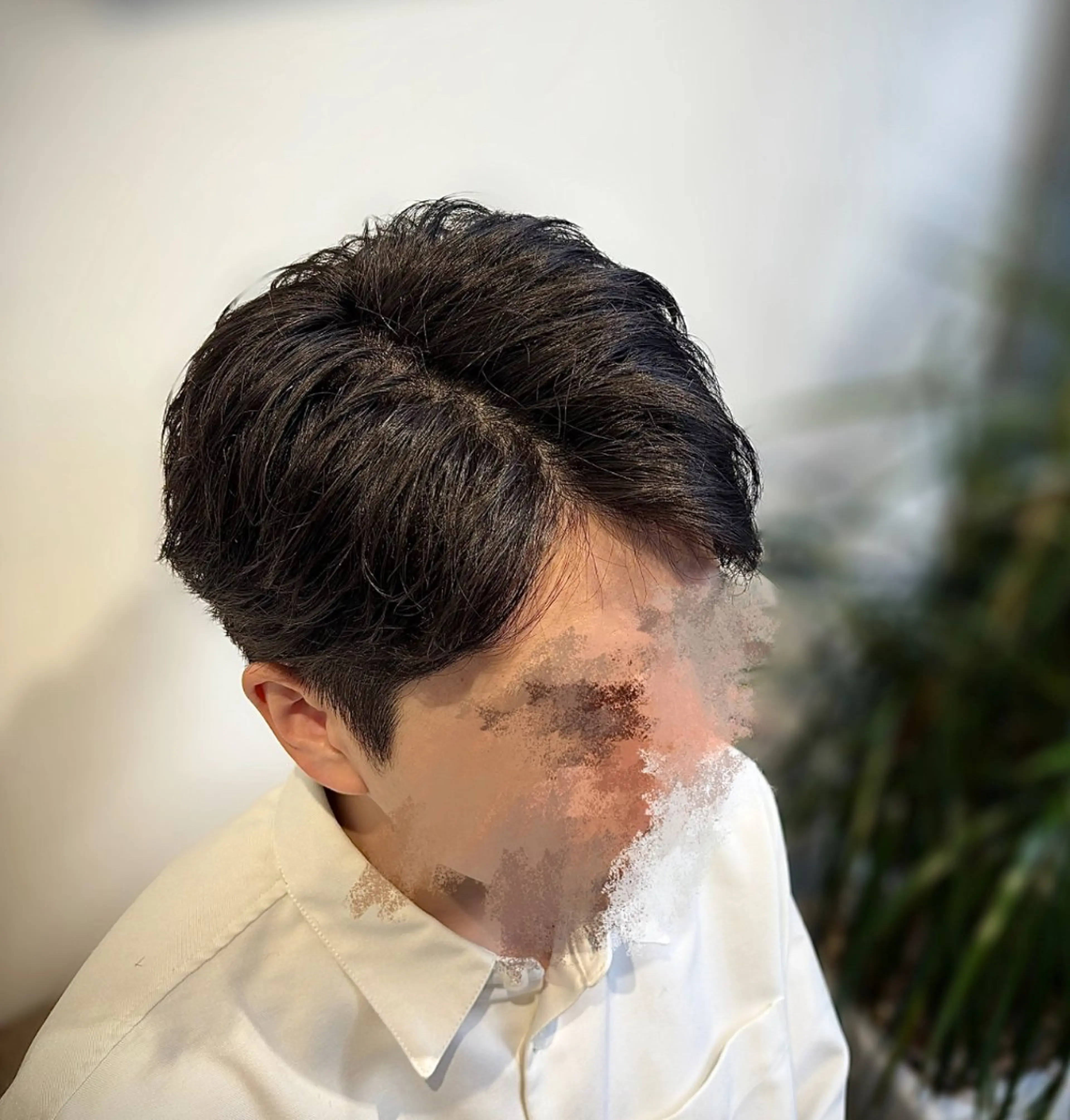 ショート メンズ メンズブリーチ カット RYU/メンズ /センターパートのヘアスタイル