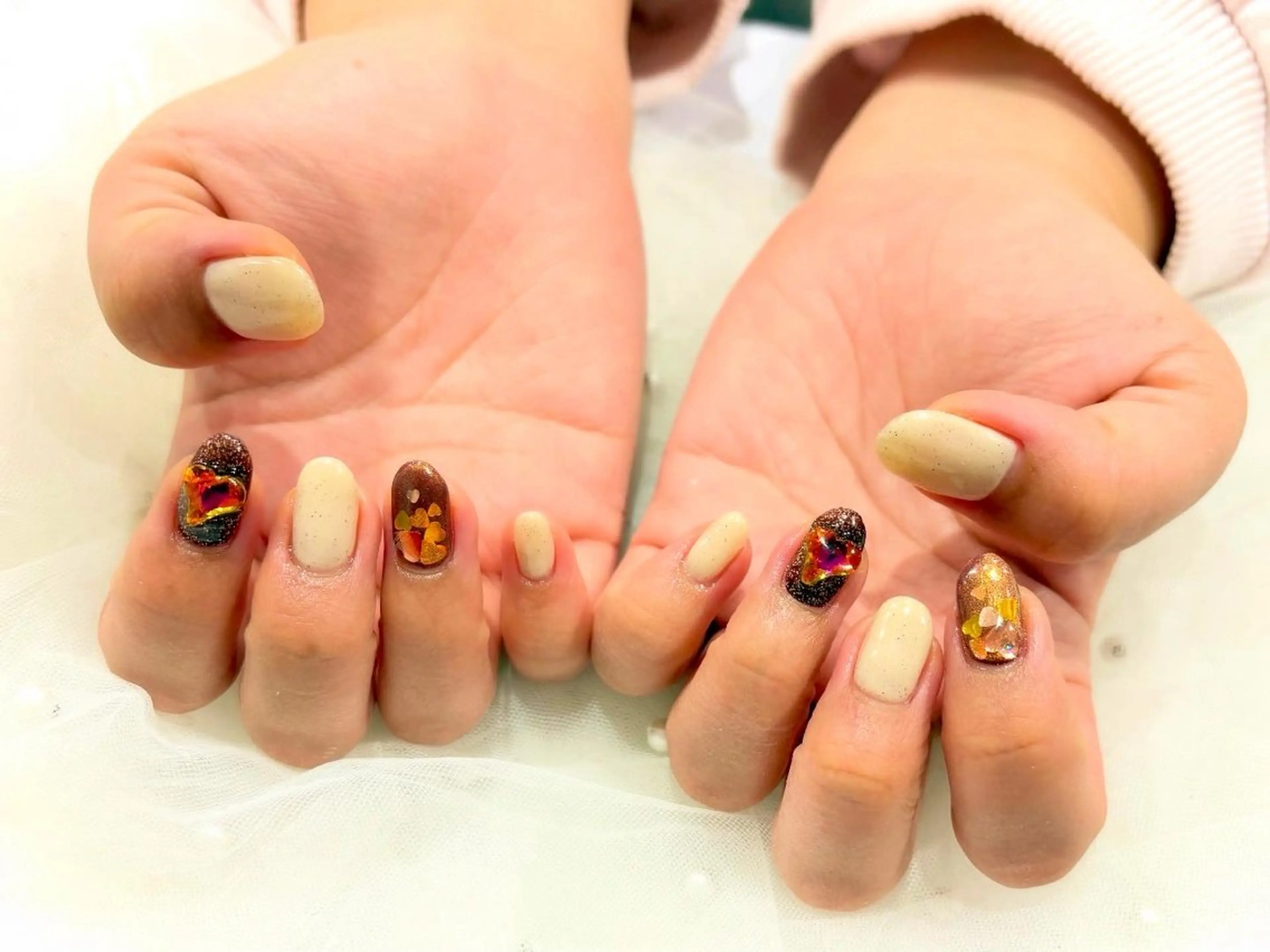 ネイル オレンジ バレンタイン ハンドネイル Nail salon Cielel⟡Ayaのネイルデザイン