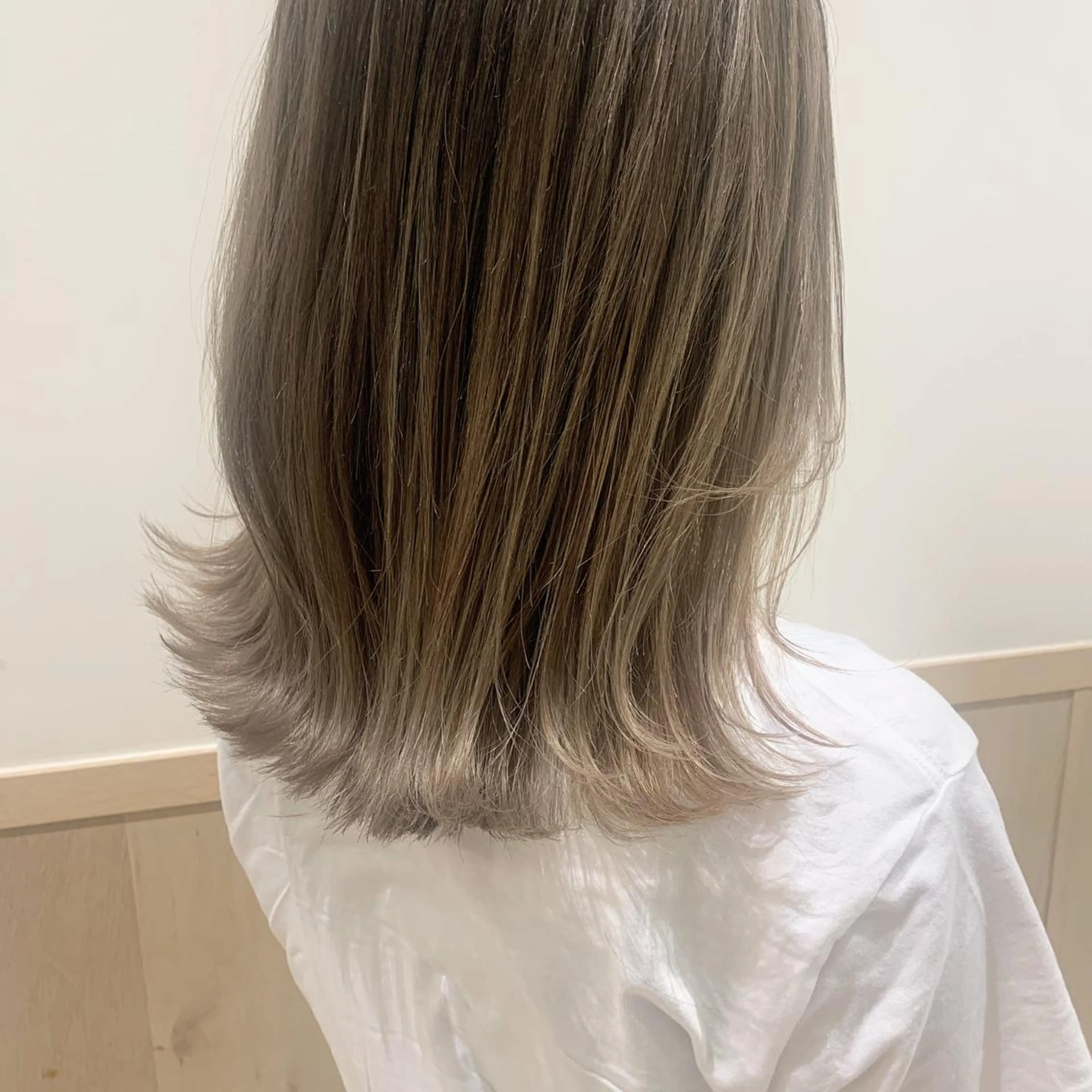 セミロング カラー グラデーションカラー GO TODAY SHAiRE SALON所属・𝒢𝒾𝓇𝓁𝓎 ⑅　𝓎𝓊𝓀𝒶のヘアスタイル