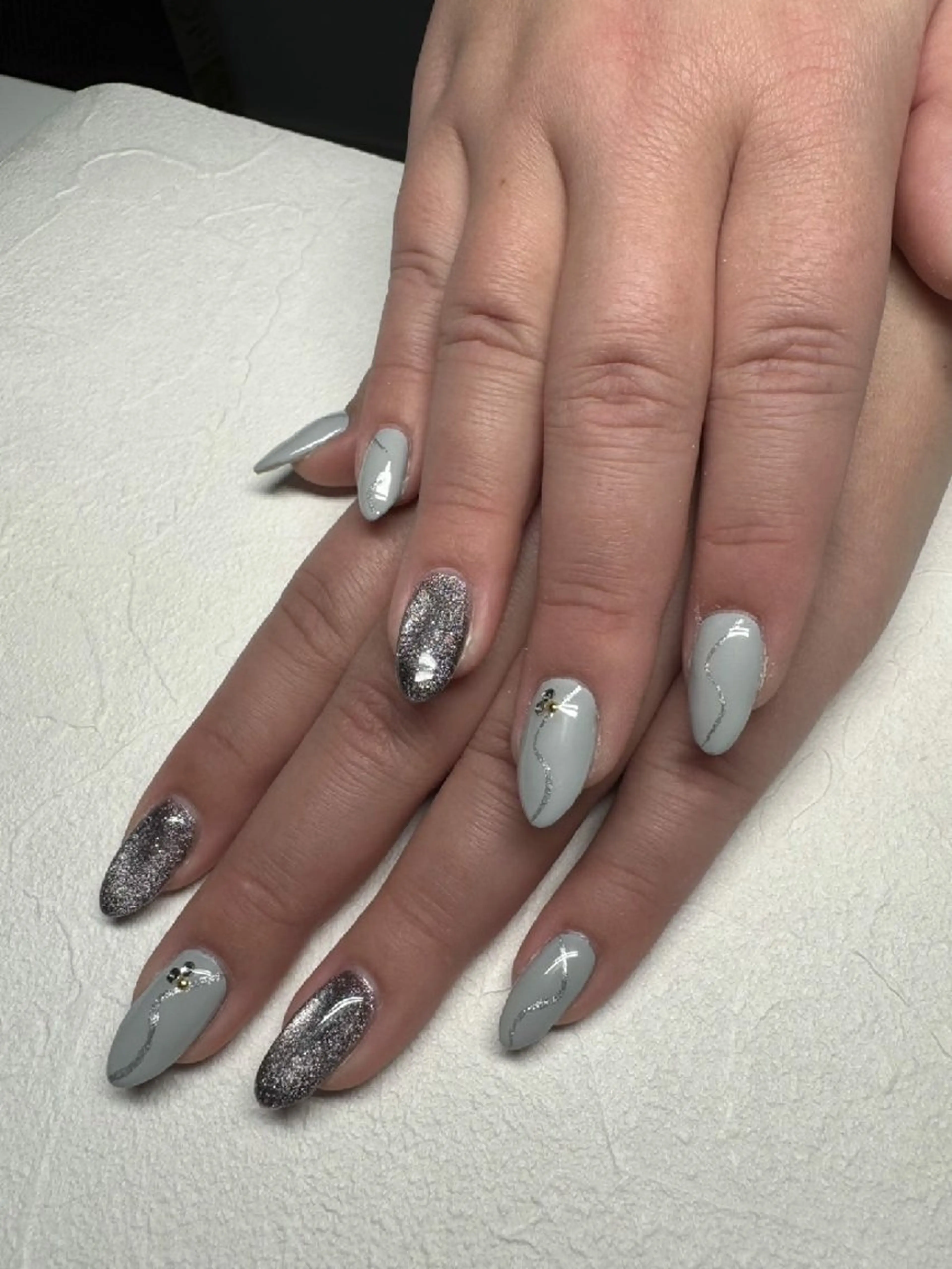 ネイル ハンドネイル JULIE NAILのネイルデザイン