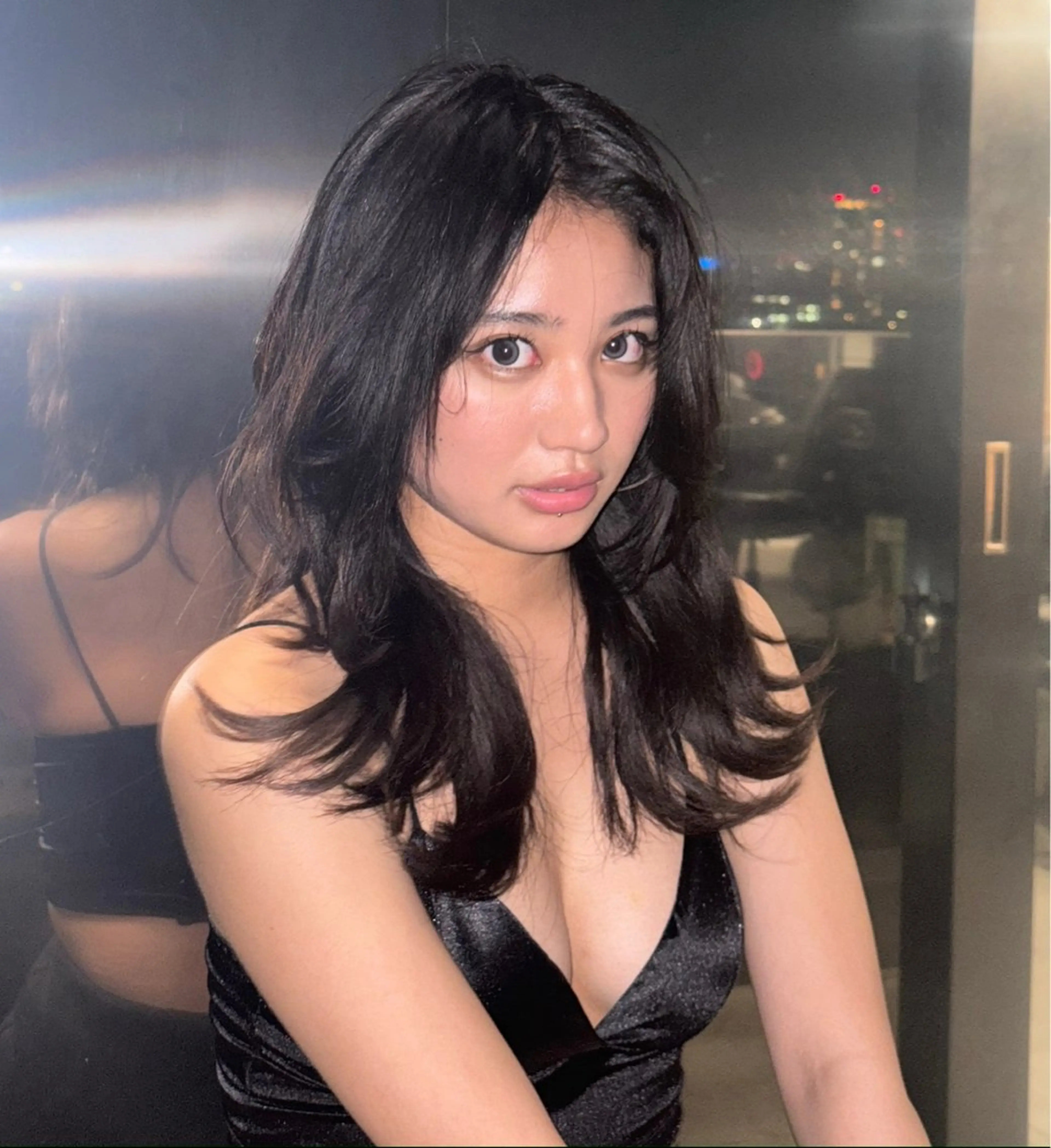 セミロング 海外風レイヤーカット Haruのヘアスタイル