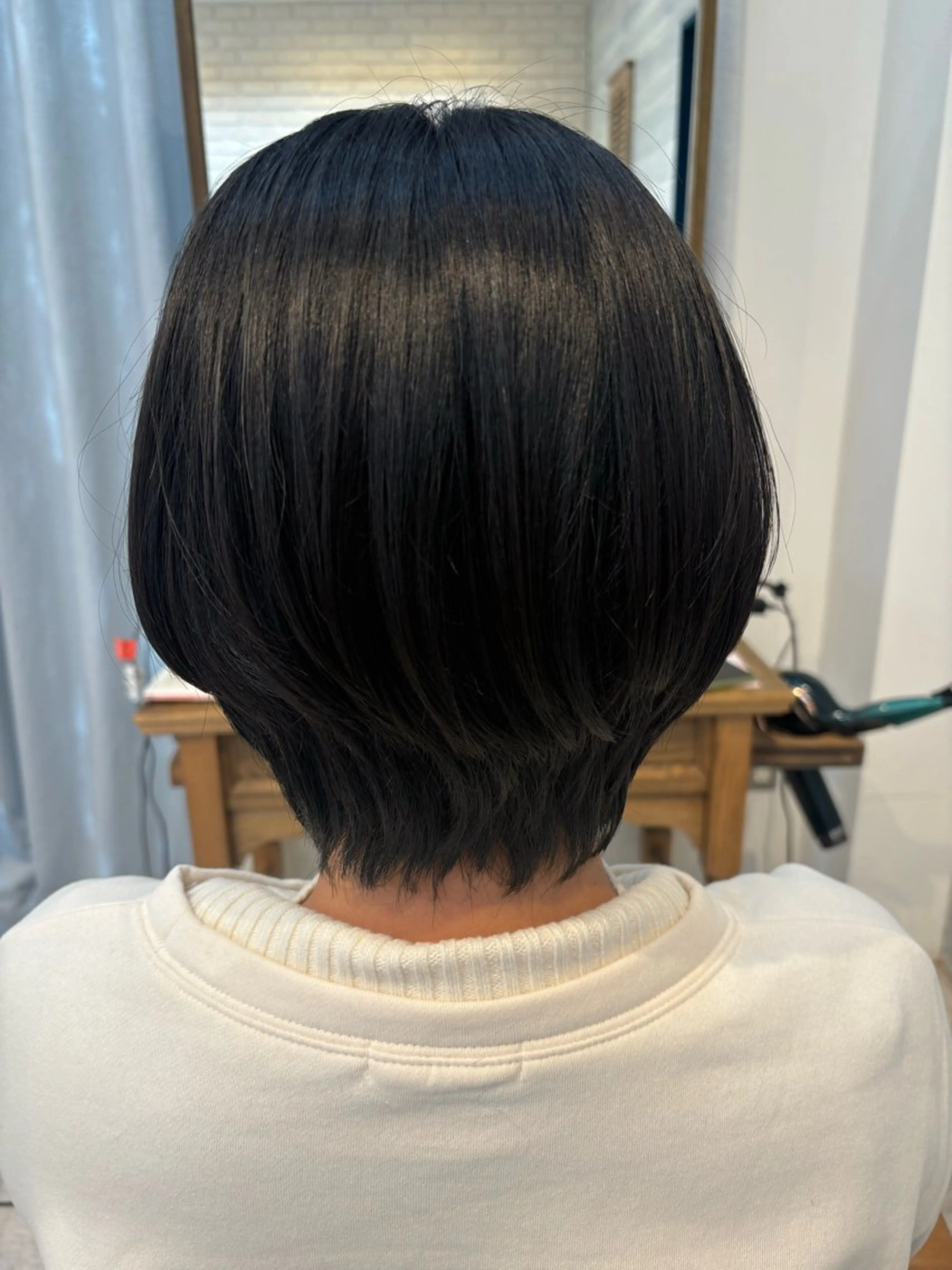 ショート 水野 詩織のヘアスタイル