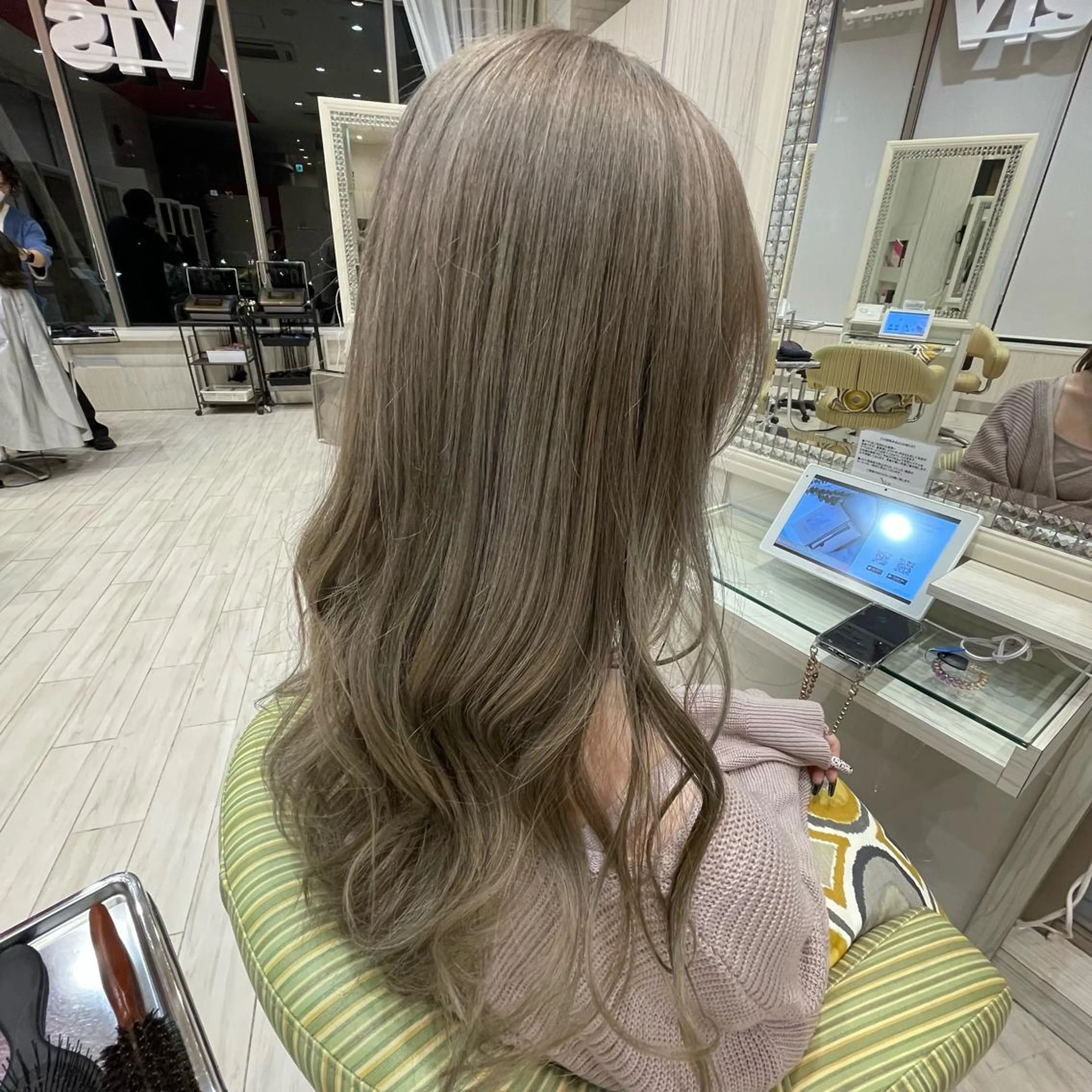 ロング MAI /BUCKS/天王寺のヘアスタイル