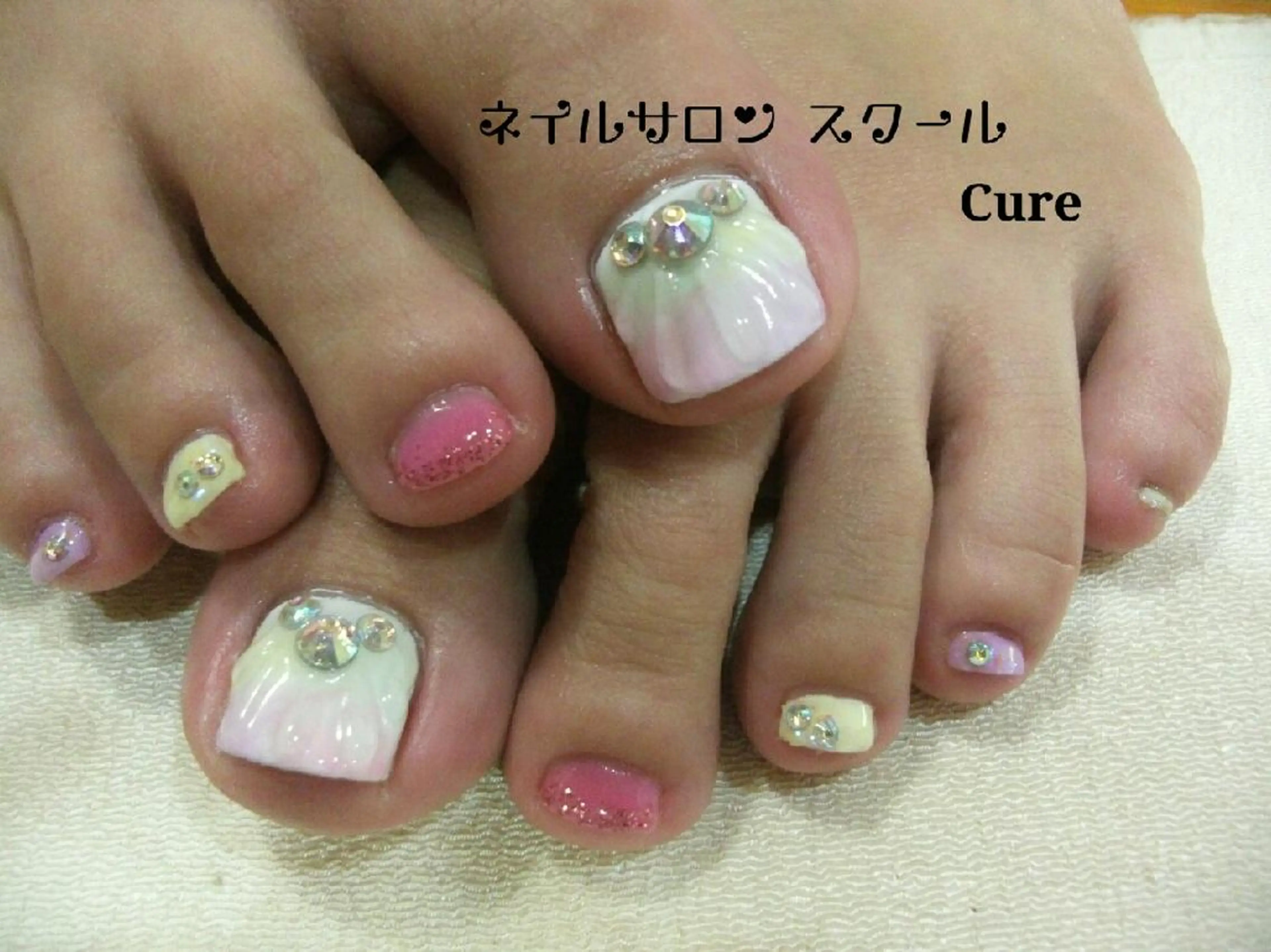 ネイル フットネイル ジェルネイル ネイルサロン Cureのネイルデザイン