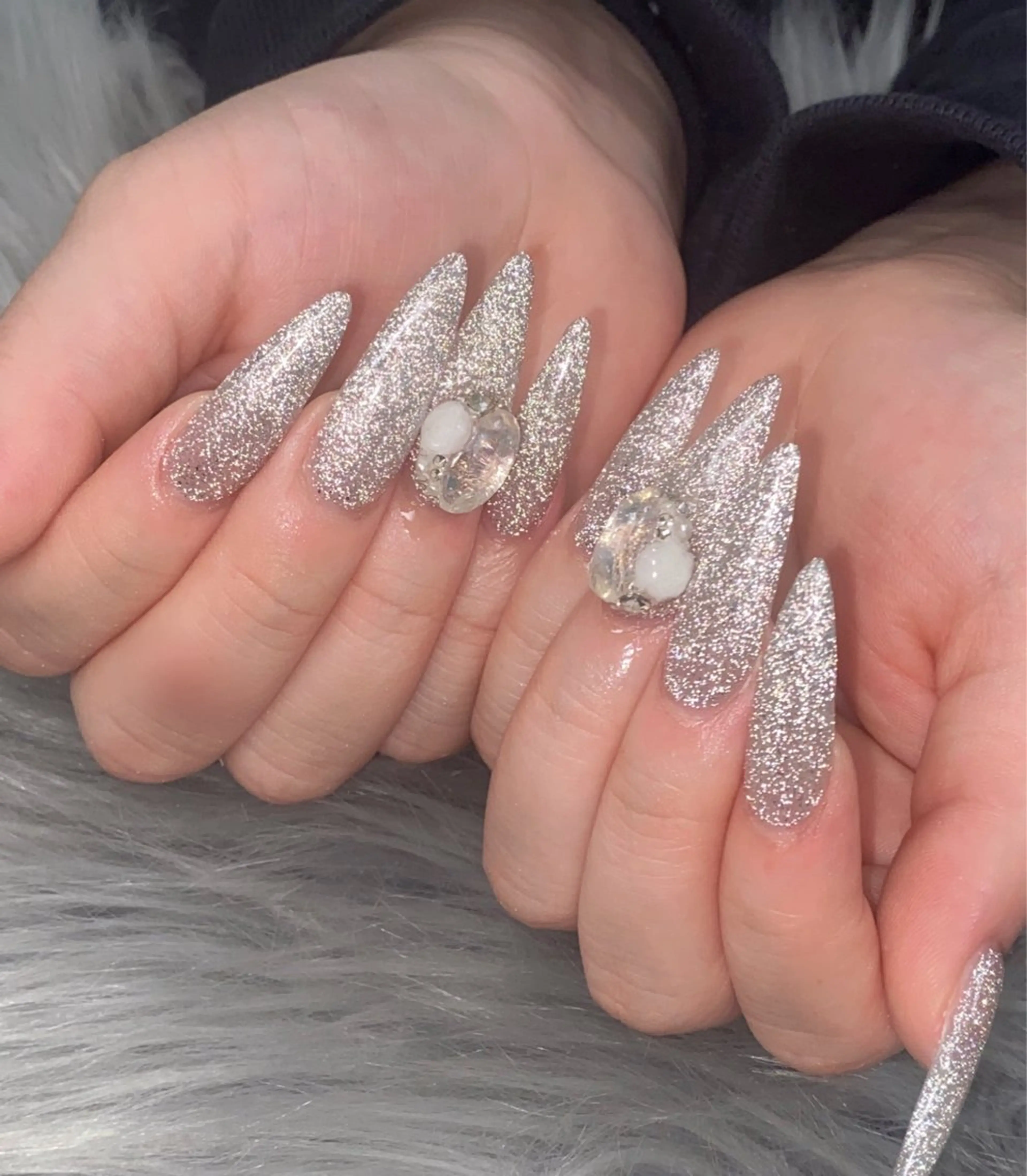 ネイル ハンドネイル Bitty／ SENA⋆˙⟡ —のネイルデザイン