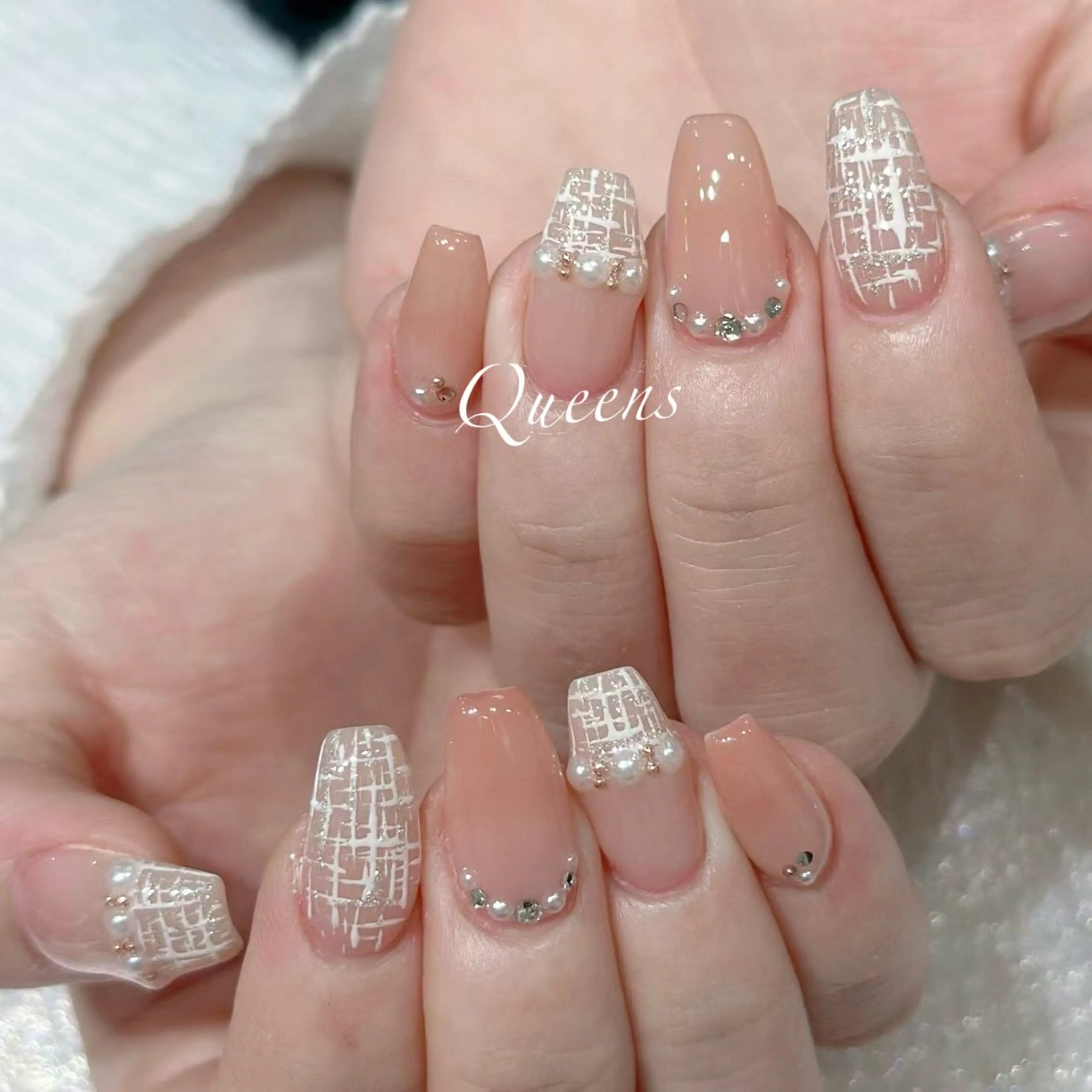 ネイル ハンドネイル Queens ひなのネイルデザイン