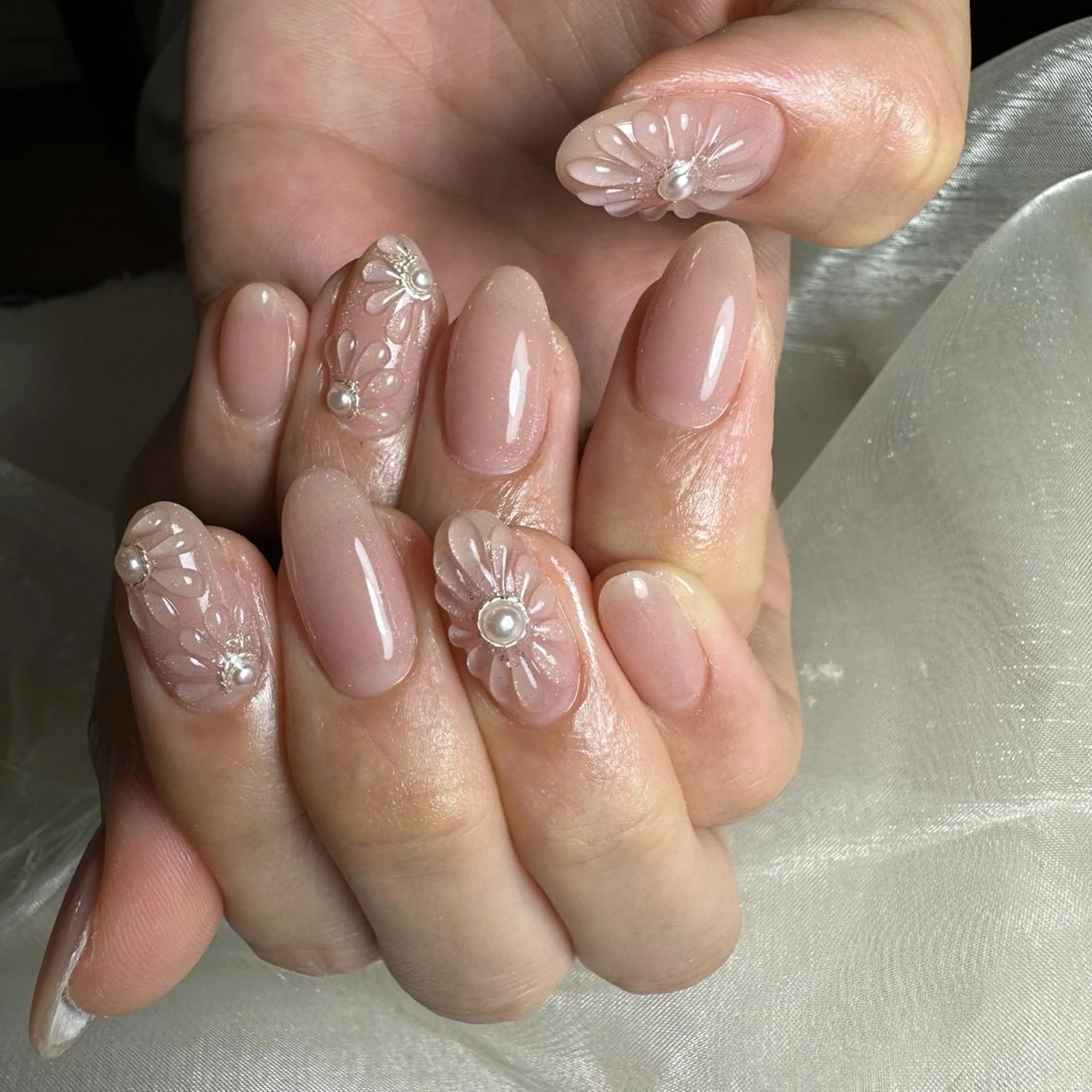 ネイル 里見 麗のネイルデザイン