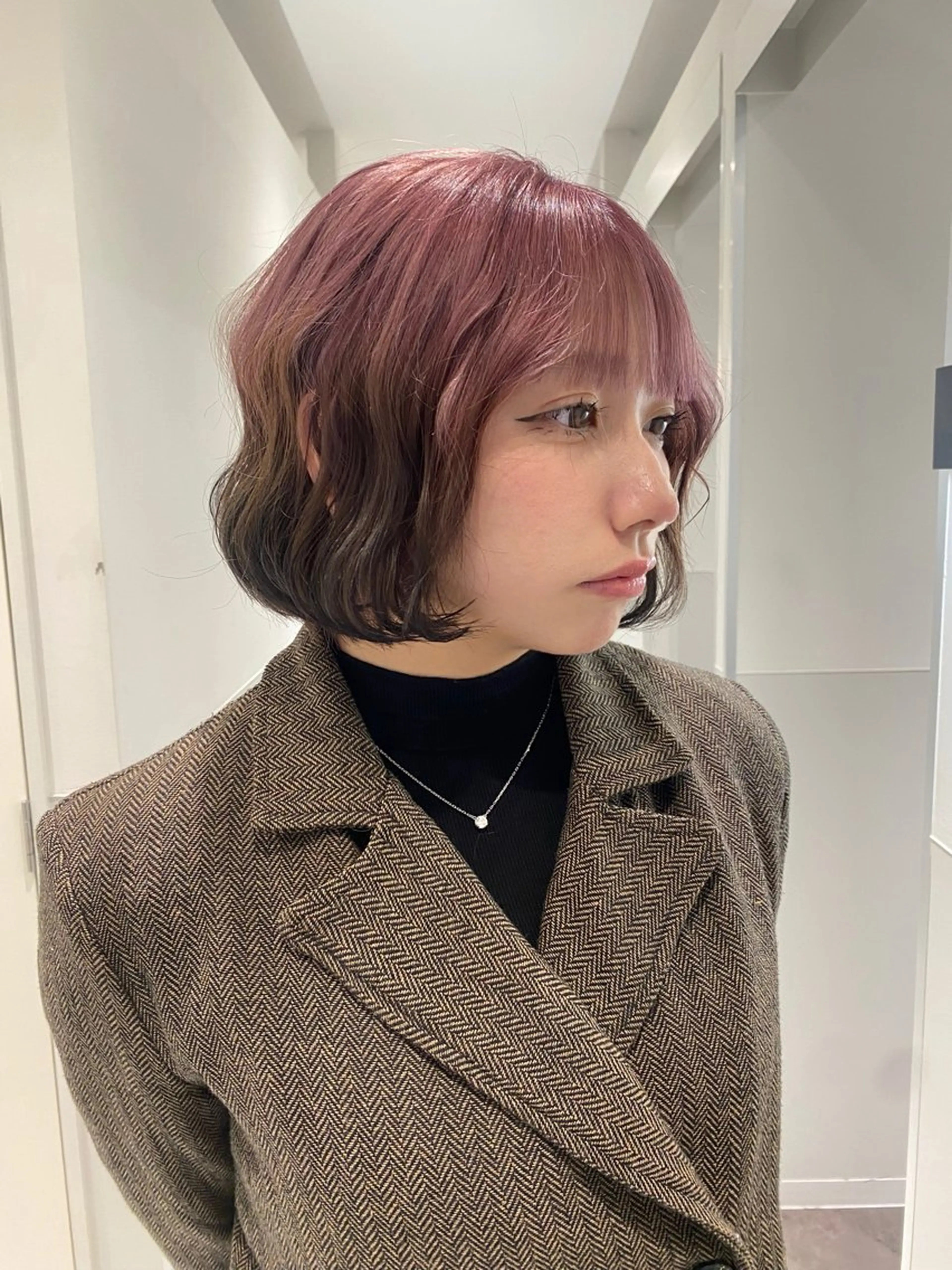 カラー REN /名駅のヘアスタイル