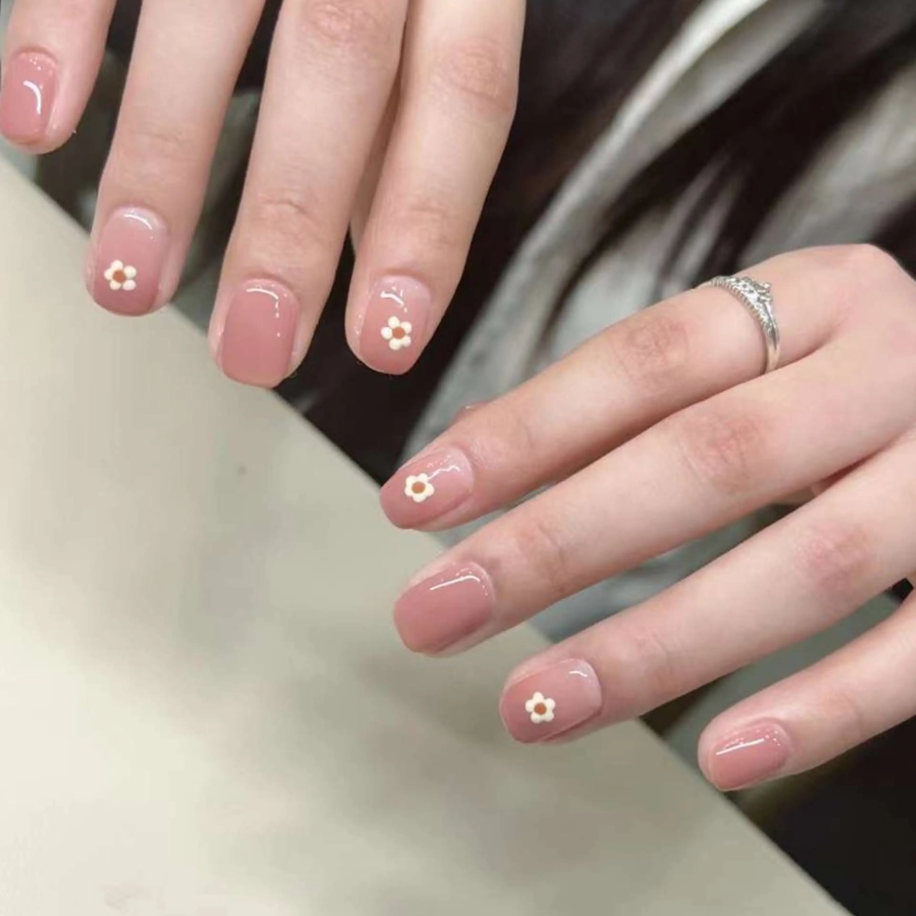 ネイル E·U·B ネイル所属・横浜市中区曙町 E·U·Bネイルのネイルデザイン