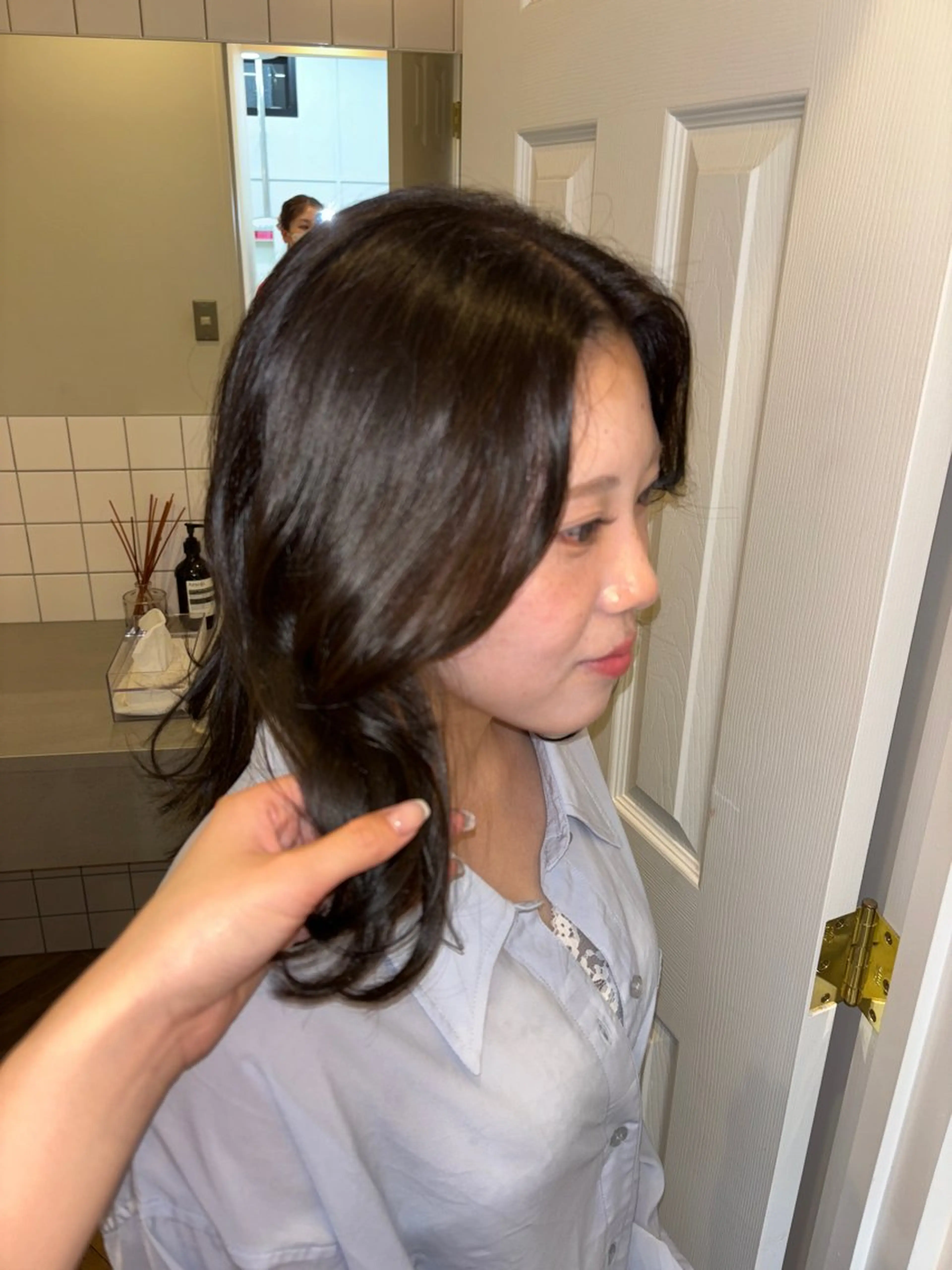 ミディアム runa/栄/パーマ /ブリーチモデルのヘアスタイル