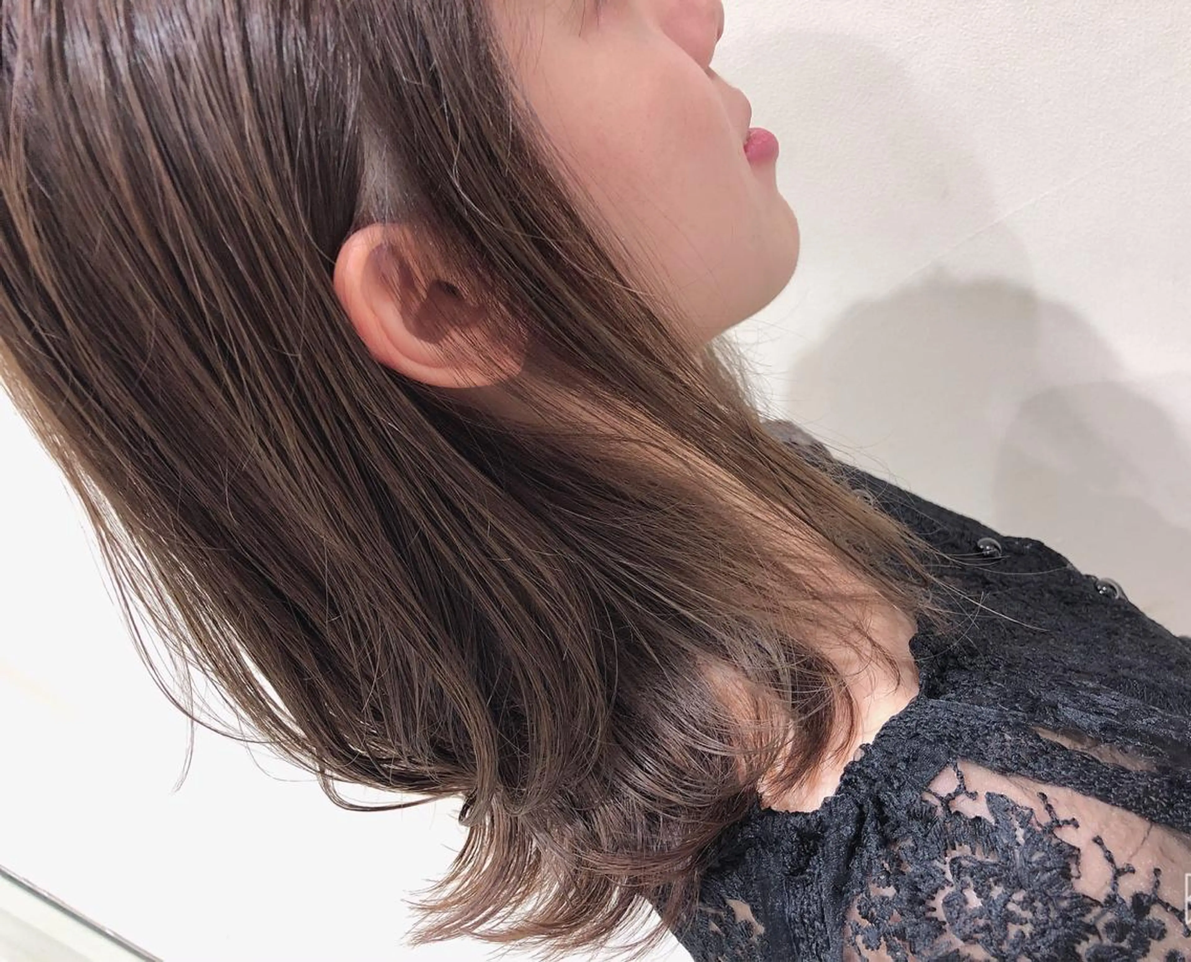 カラー グレージュ 安藤 明日翔のヘアスタイル