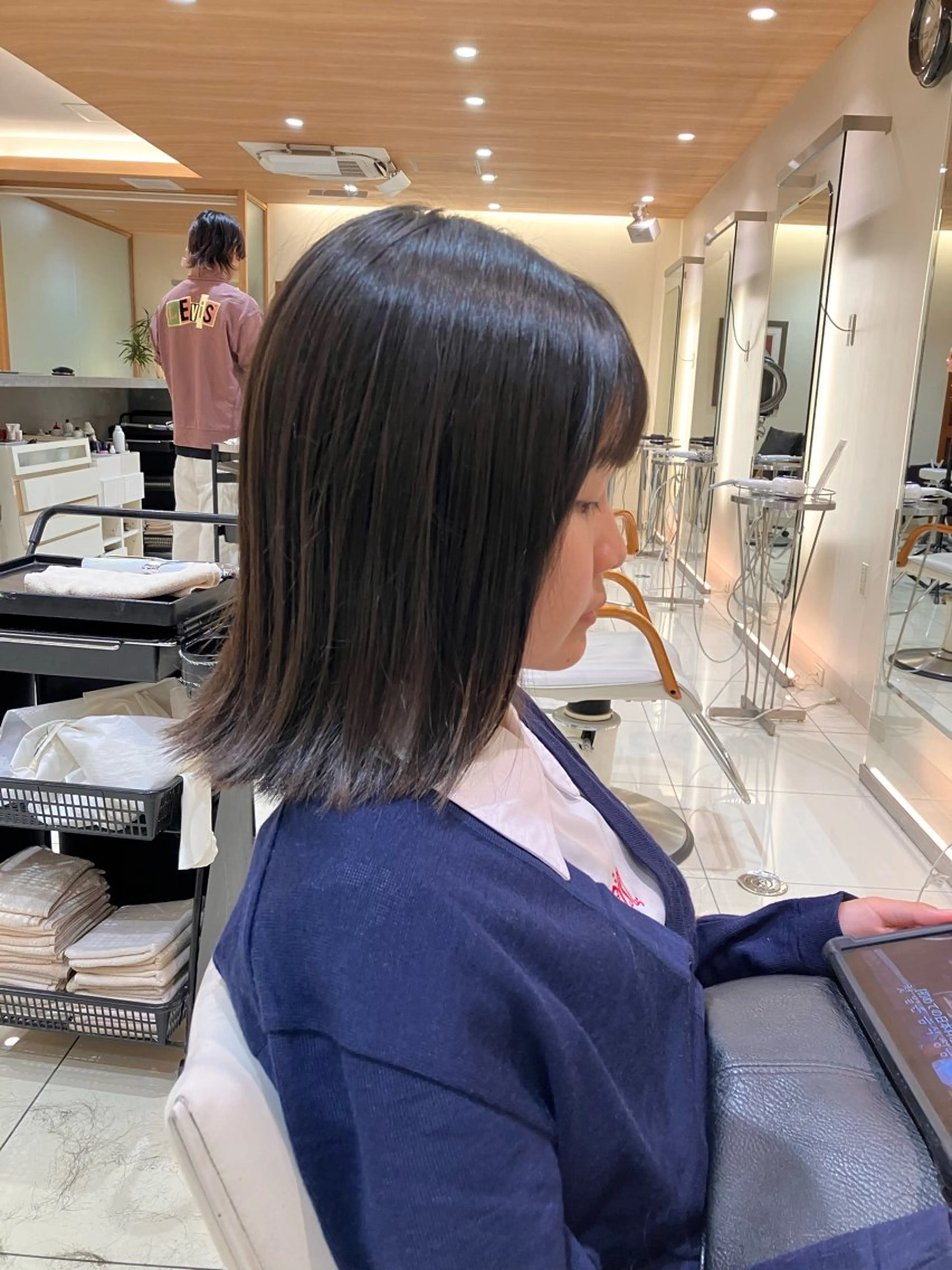 ミディアム 学生 横山 鈴名のヘアスタイル