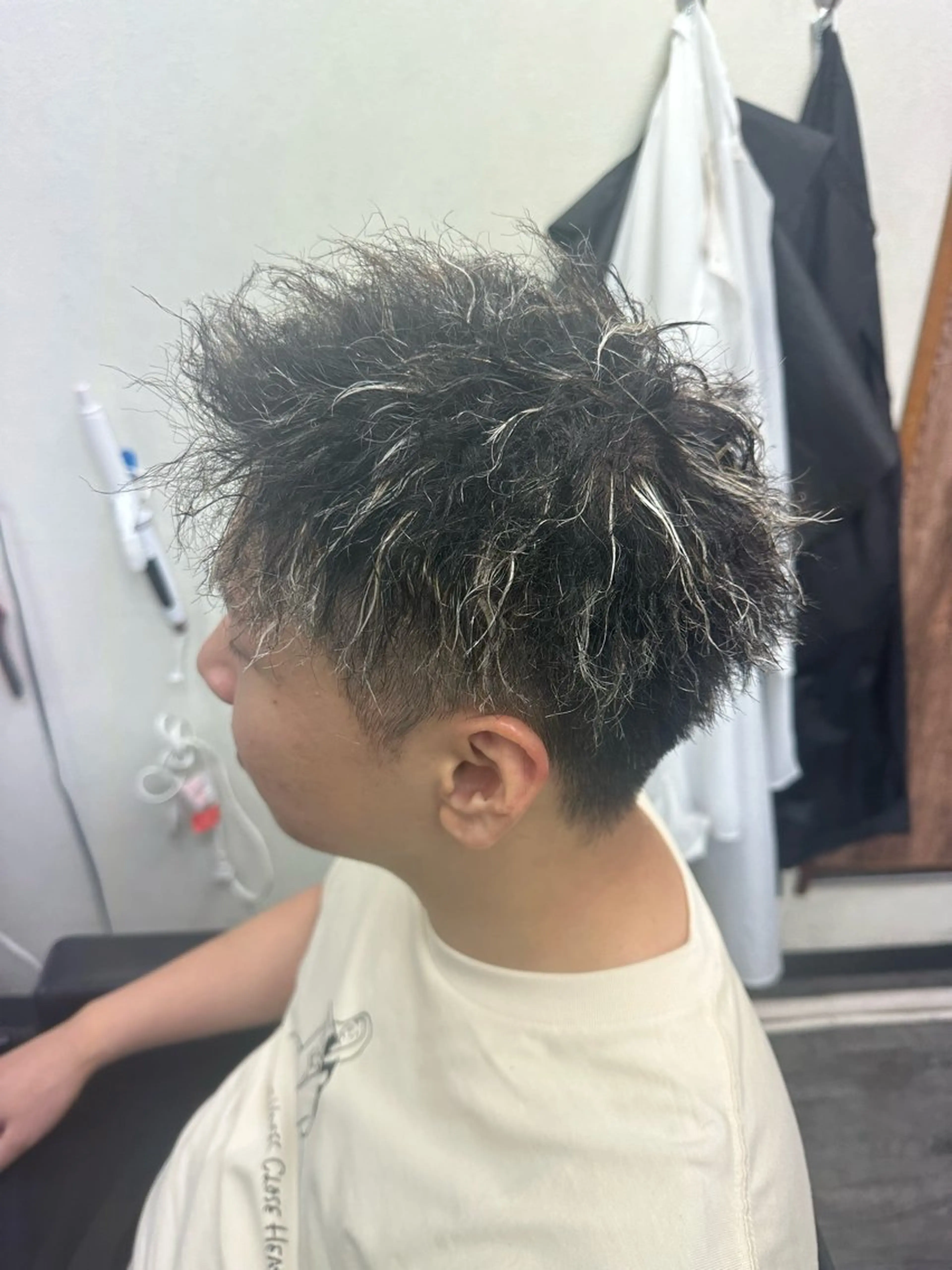 カラー パーマ メンズ WEST✂︎AKI HIRO✂︎大和高田のヘアスタイル
