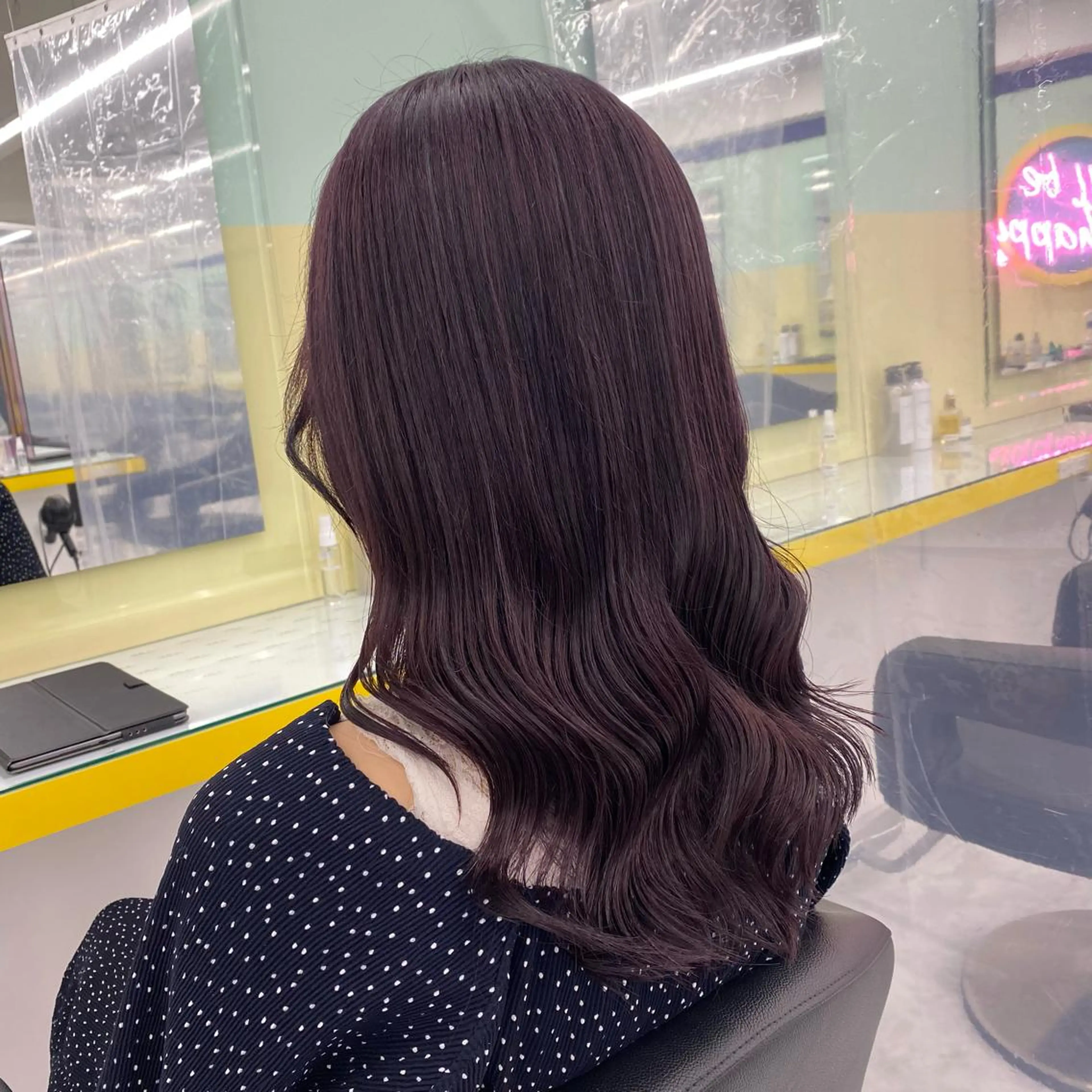 セミロング カラー ヘアアレンジ ヘアカラー トリートメント mai🍑暖色カラー /レイヤー💖のヘアスタイル