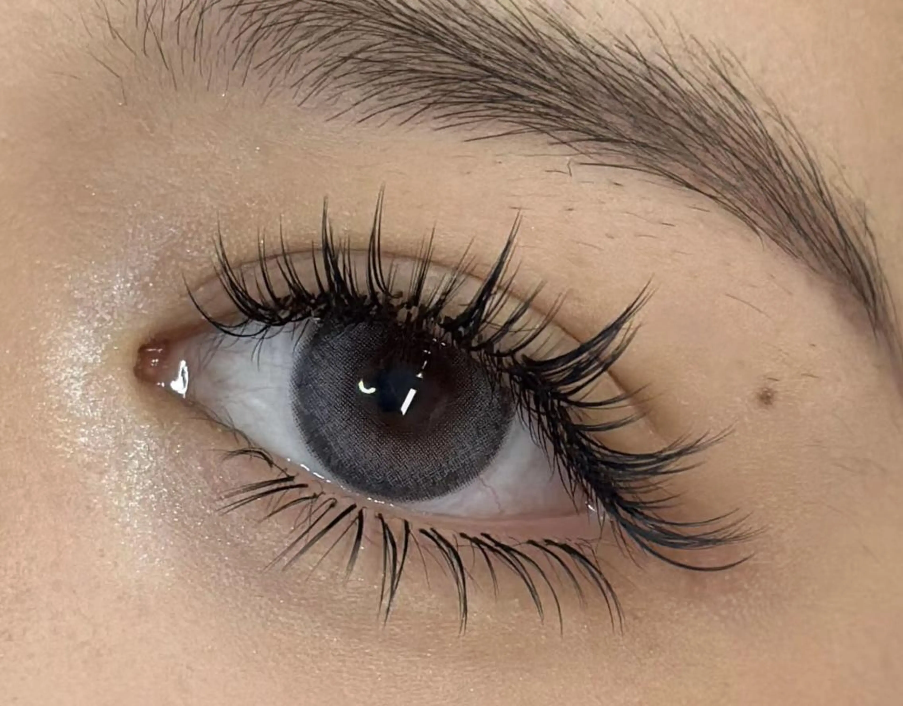 マツエク・マツパ ケラチンラッシュリフト 付け放題 カラーマツエク フラットラッシュ パリジェンヌラッシュリフト AB マツエクネイルサロンのマツエク・マツパデザイン