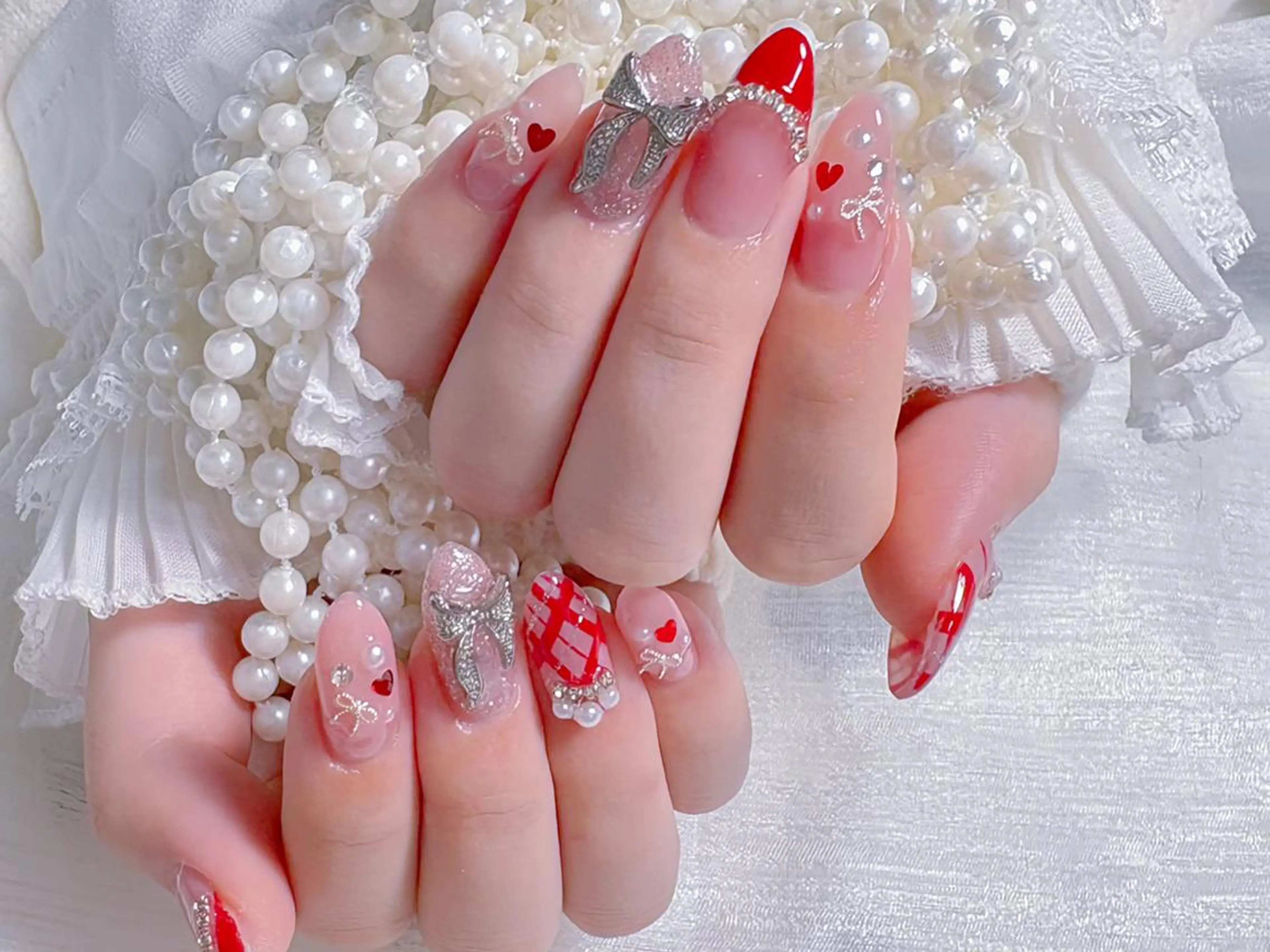 ネイル ハンドネイル 🎀鈴音🎀 ワンホンネイルのネイルデザイン