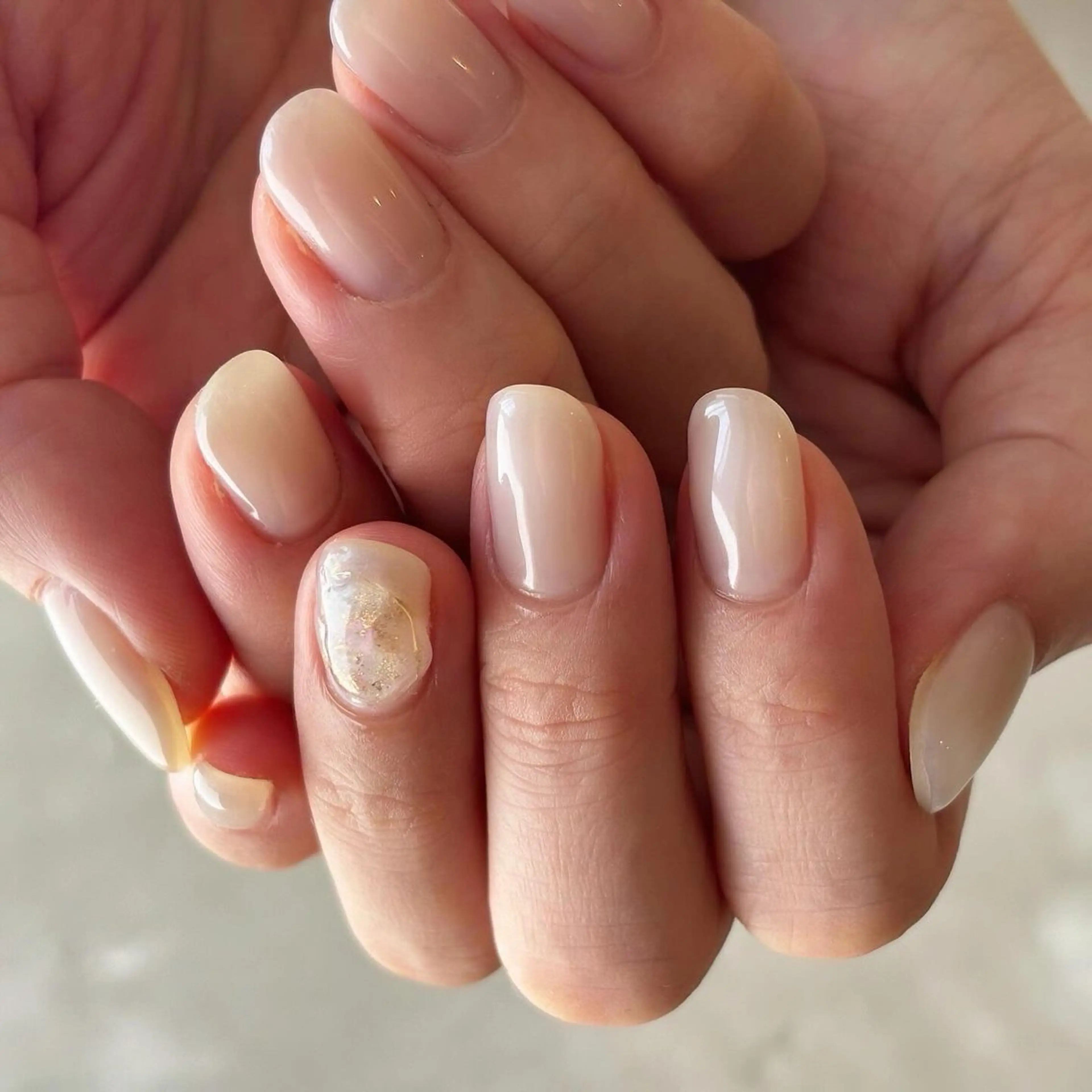 ネイル 氷ネイル・うるうるネイル キラキラネイル ミラーネイル Elio 国泰寺のネイルデザイン