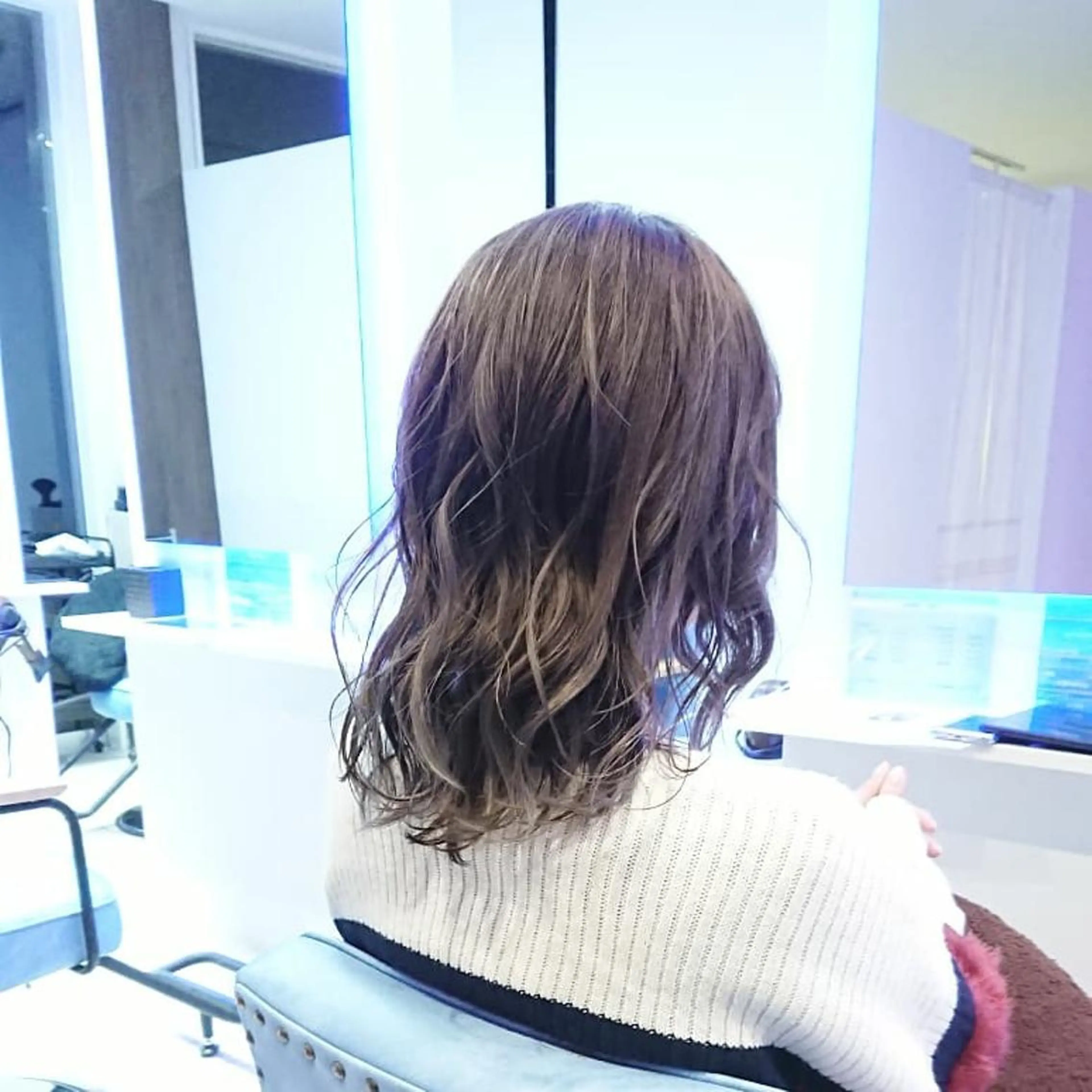 ミディアム カラー ヘアアレンジ 小林 伸行のヘアスタイル