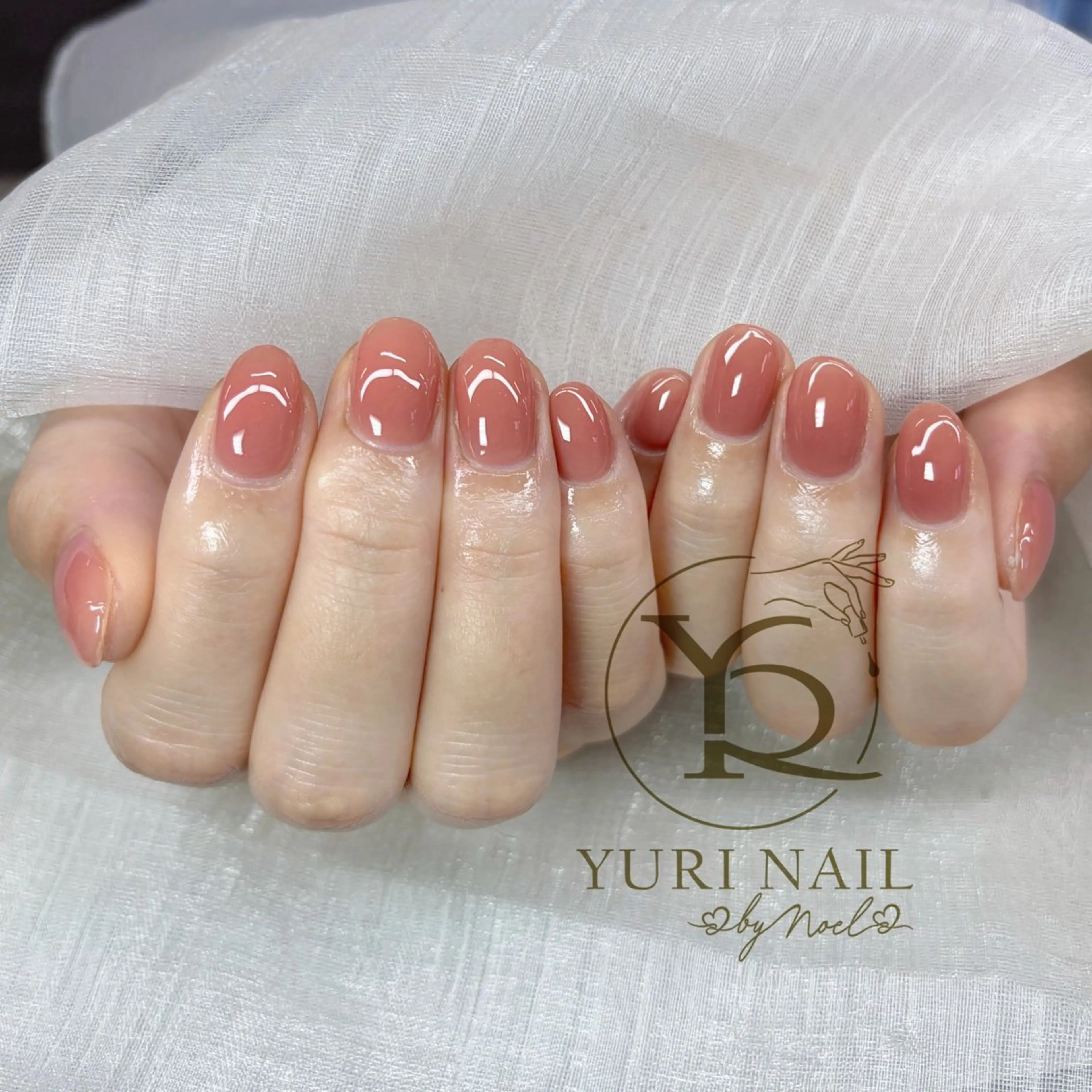 ネイル ハンドネイル フットネイル ハンドケア YURI Nail NARITAのネイルデザイン
