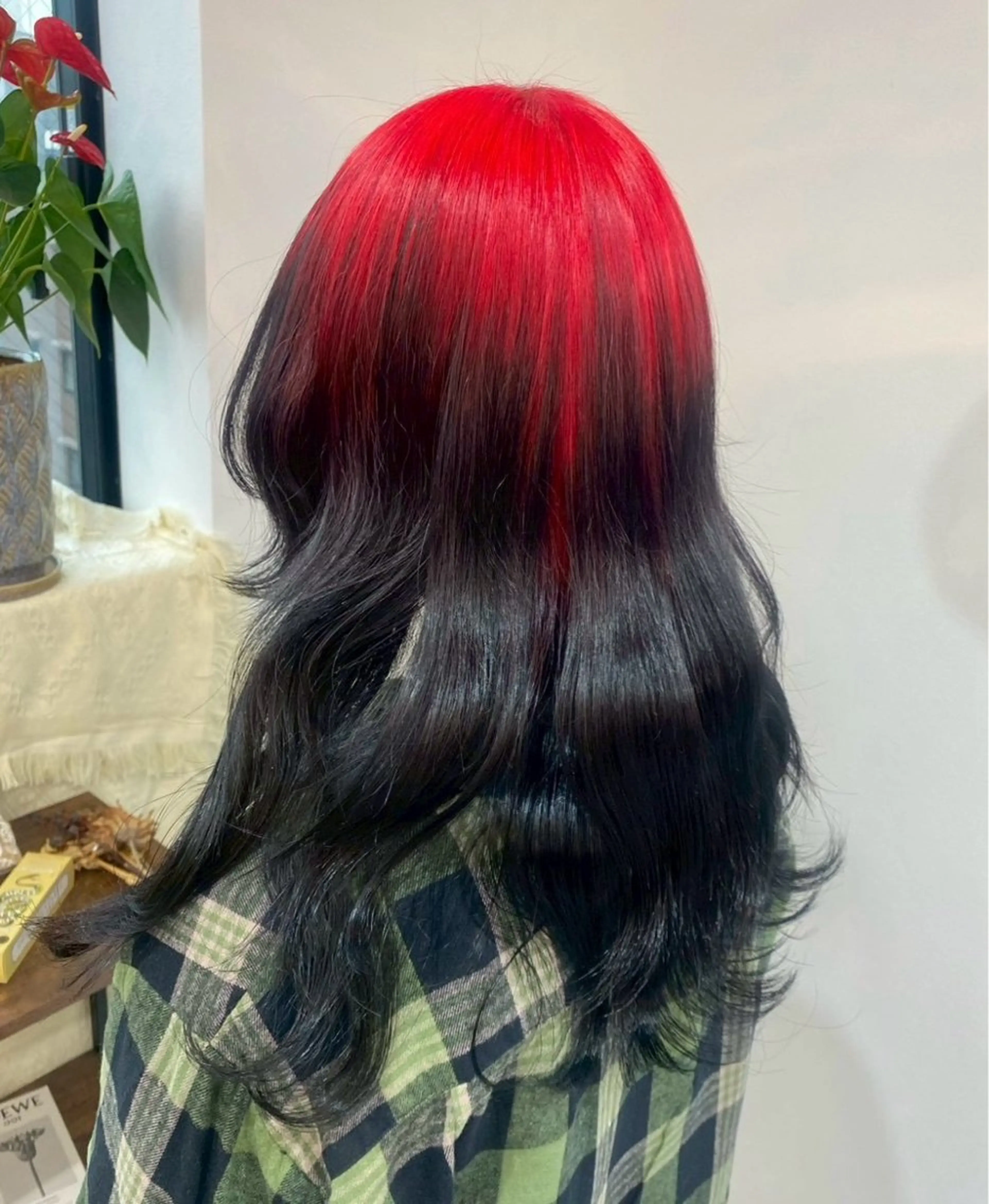 ロング カラー フジマ ハルナのヘアスタイル