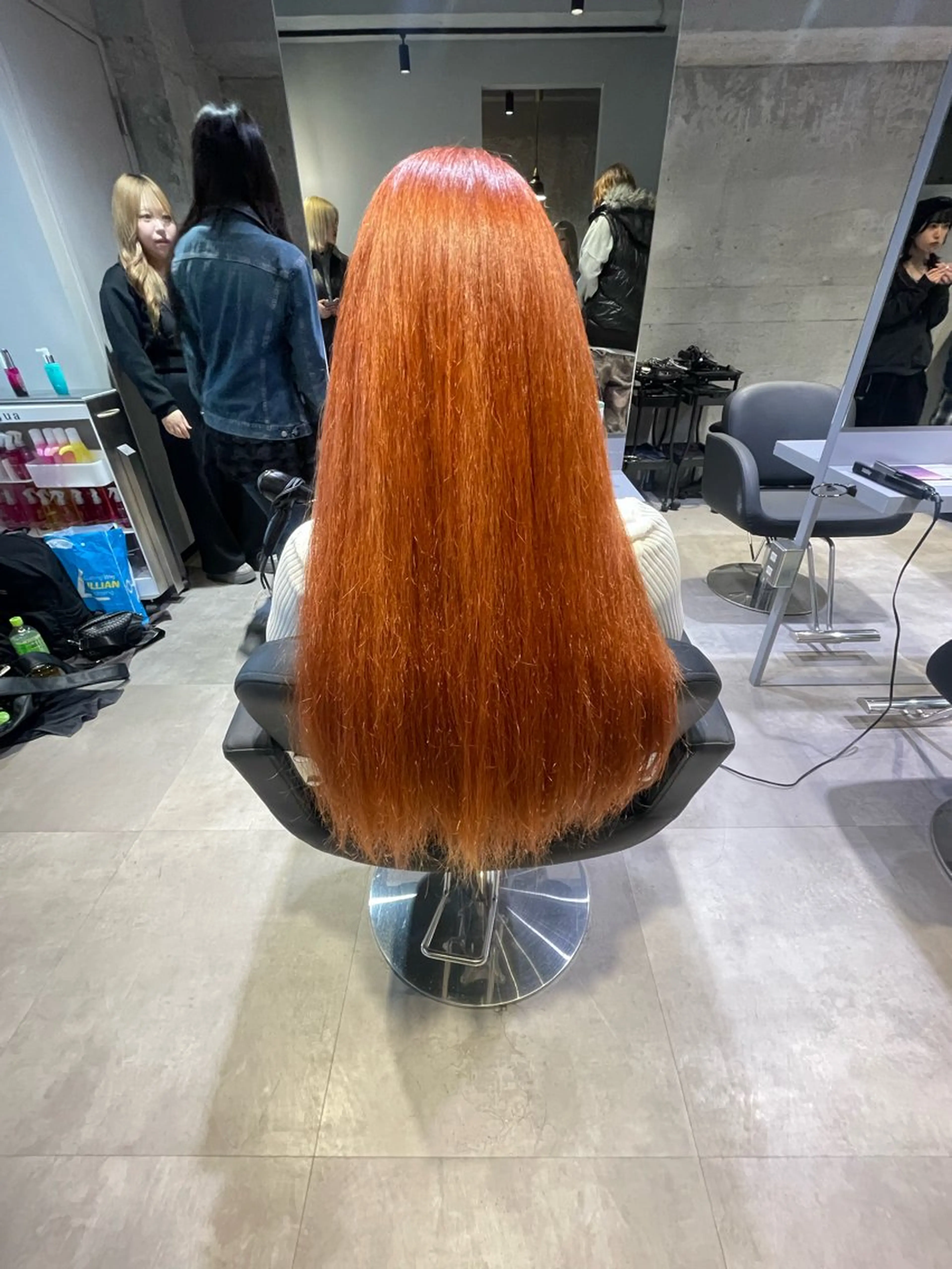 カラー ダブルカラー 松原 菜々子のヘアスタイル