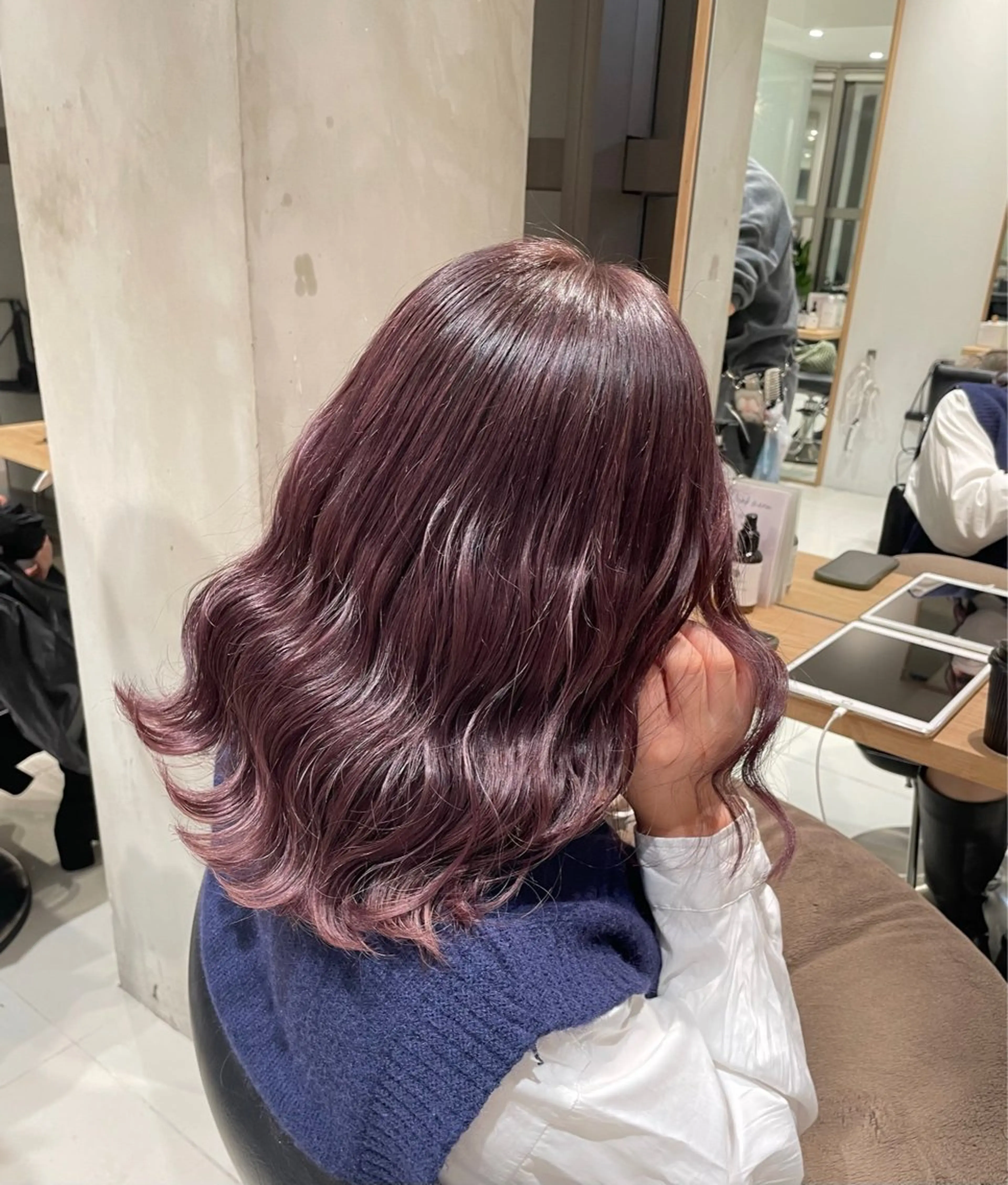 ミディアム カラー ヘアアレンジ ヘアカラー トリートメント ヘッドスパ ヘアセット 艶髪/レイヤーカット 🐣misakiのヘアスタイル